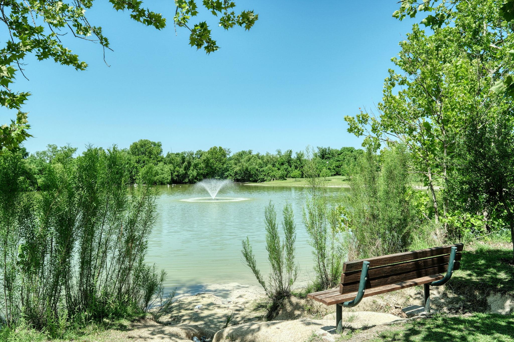 2018 Shadowbrook Cir, Round Rock, TX 78681