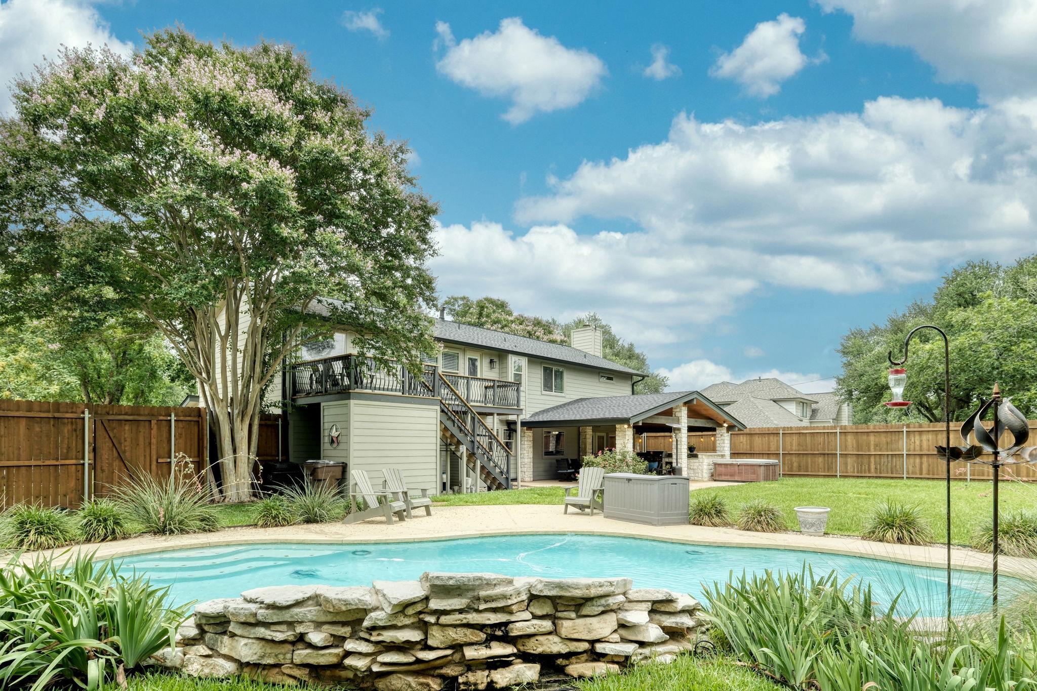 2018 Shadowbrook Cir, Round Rock, TX 78681