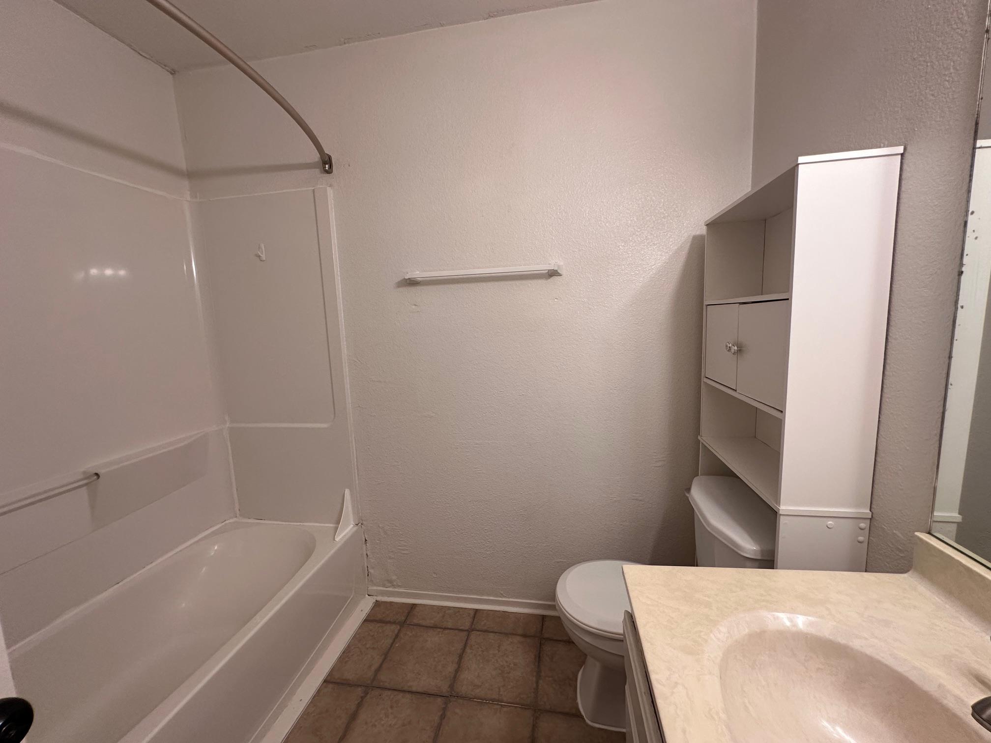 1007 Water St # 104, Bastrop, TX 78602