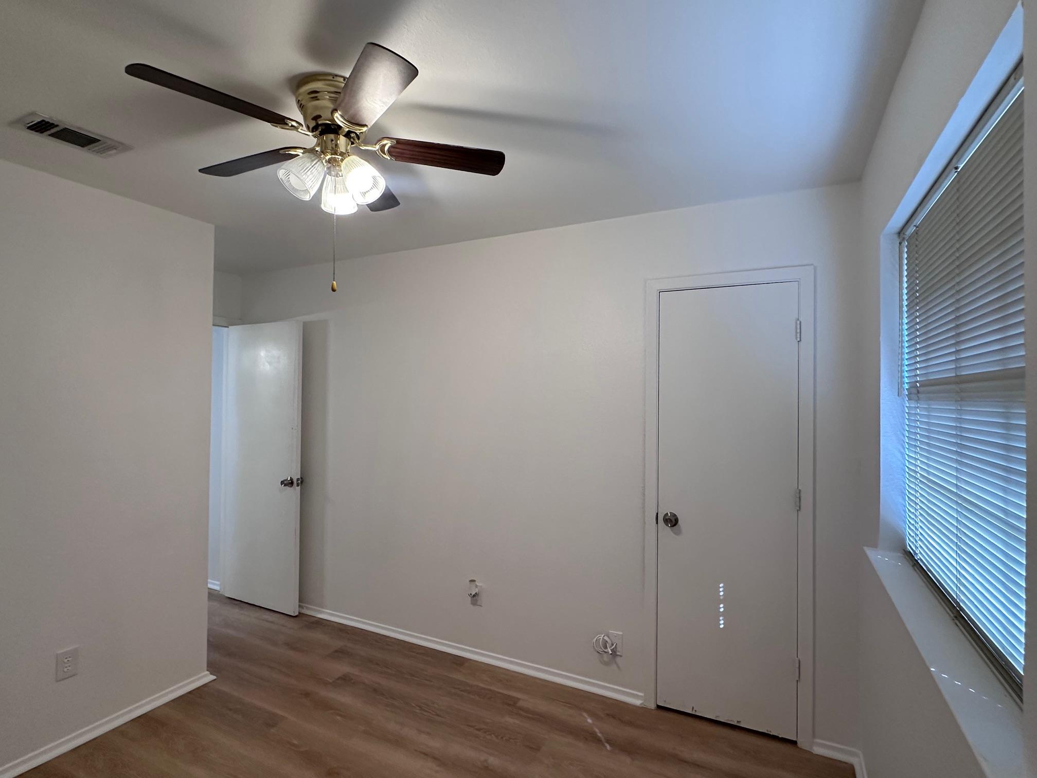 1007 Water St # 104, Bastrop, TX 78602