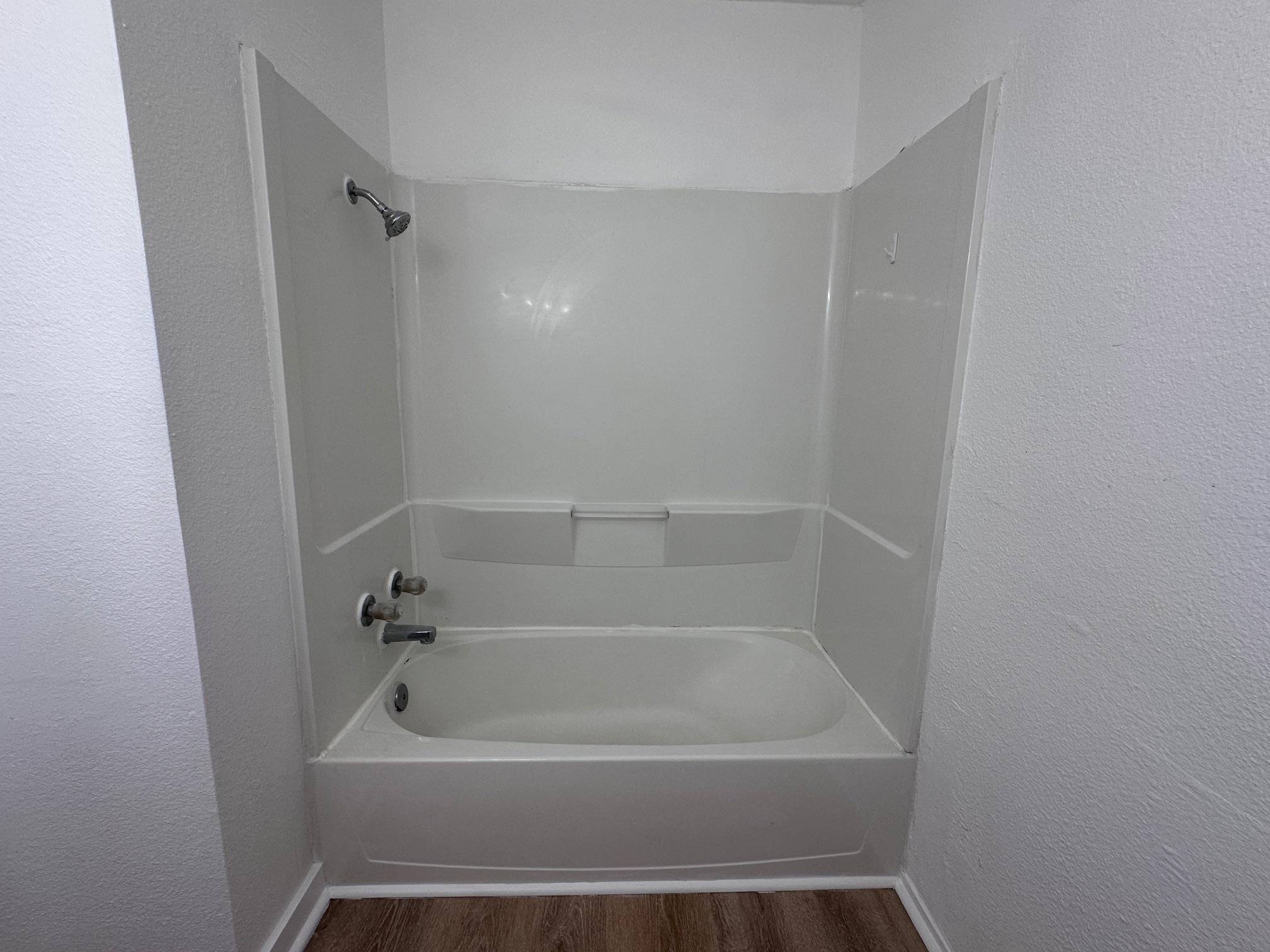 1007 Water St # 104, Bastrop, TX 78602