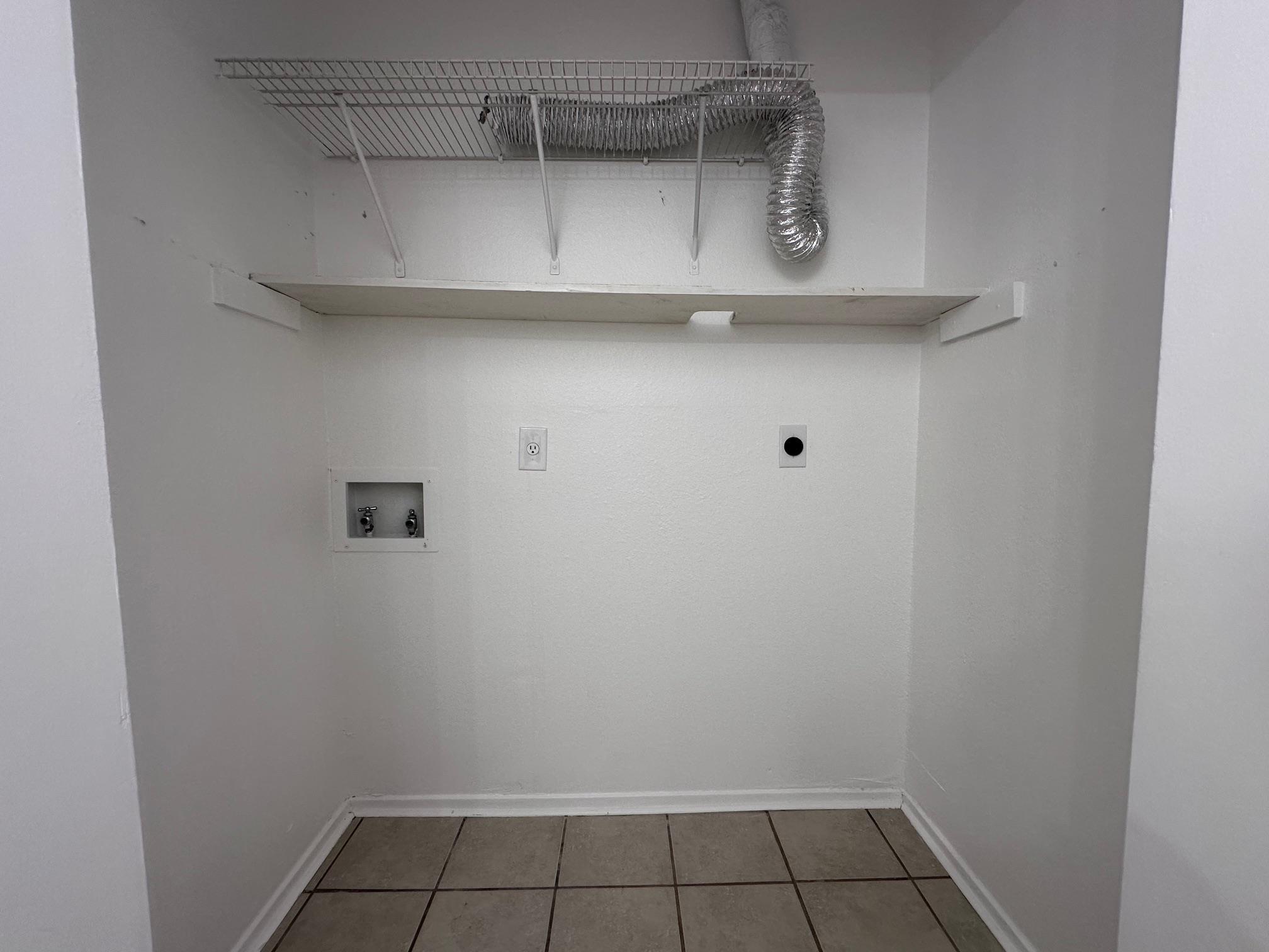 1007 Water St # 104, Bastrop, TX 78602