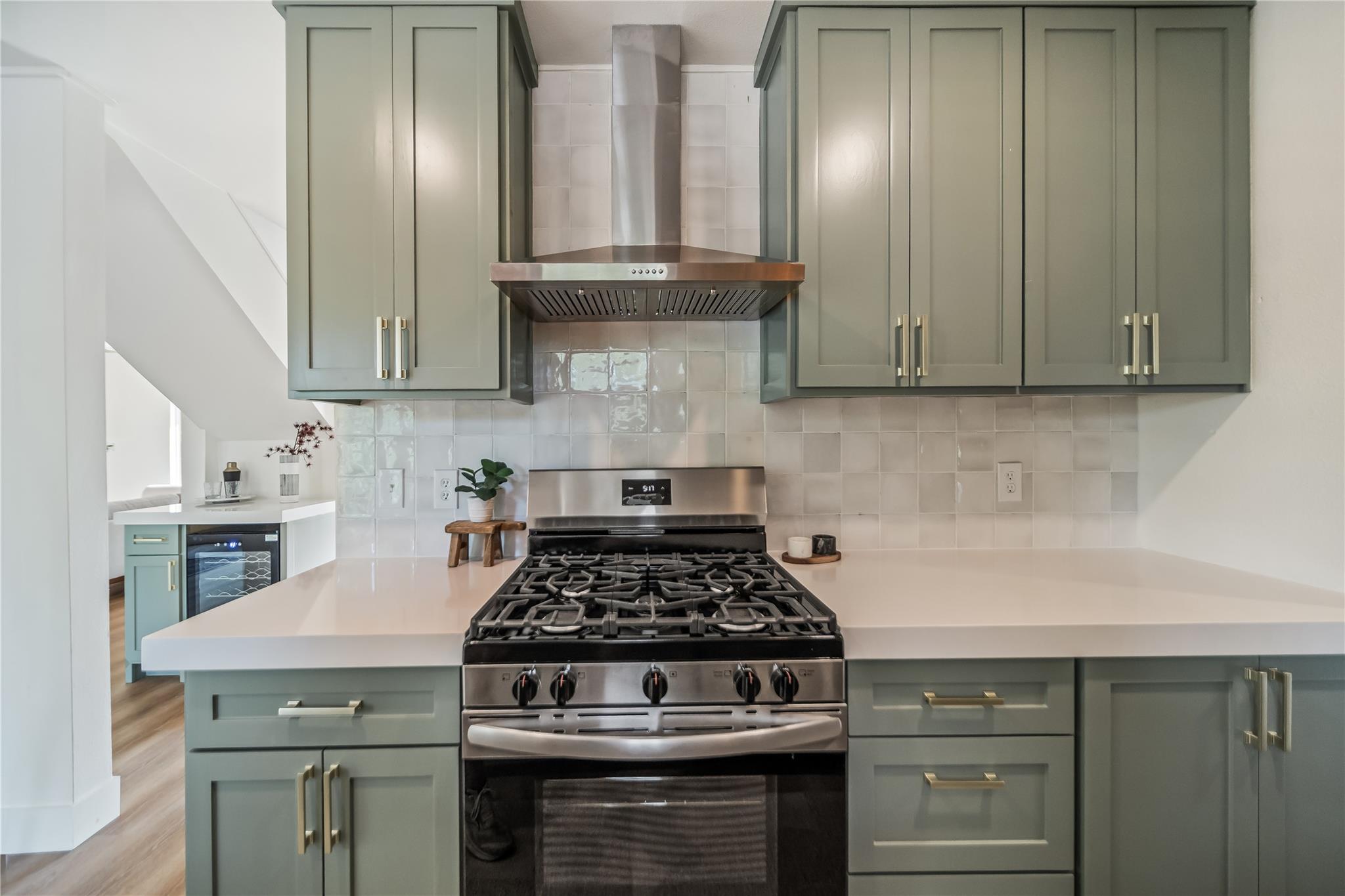 5202 Woodmoor Dr, Austin, TX 78721