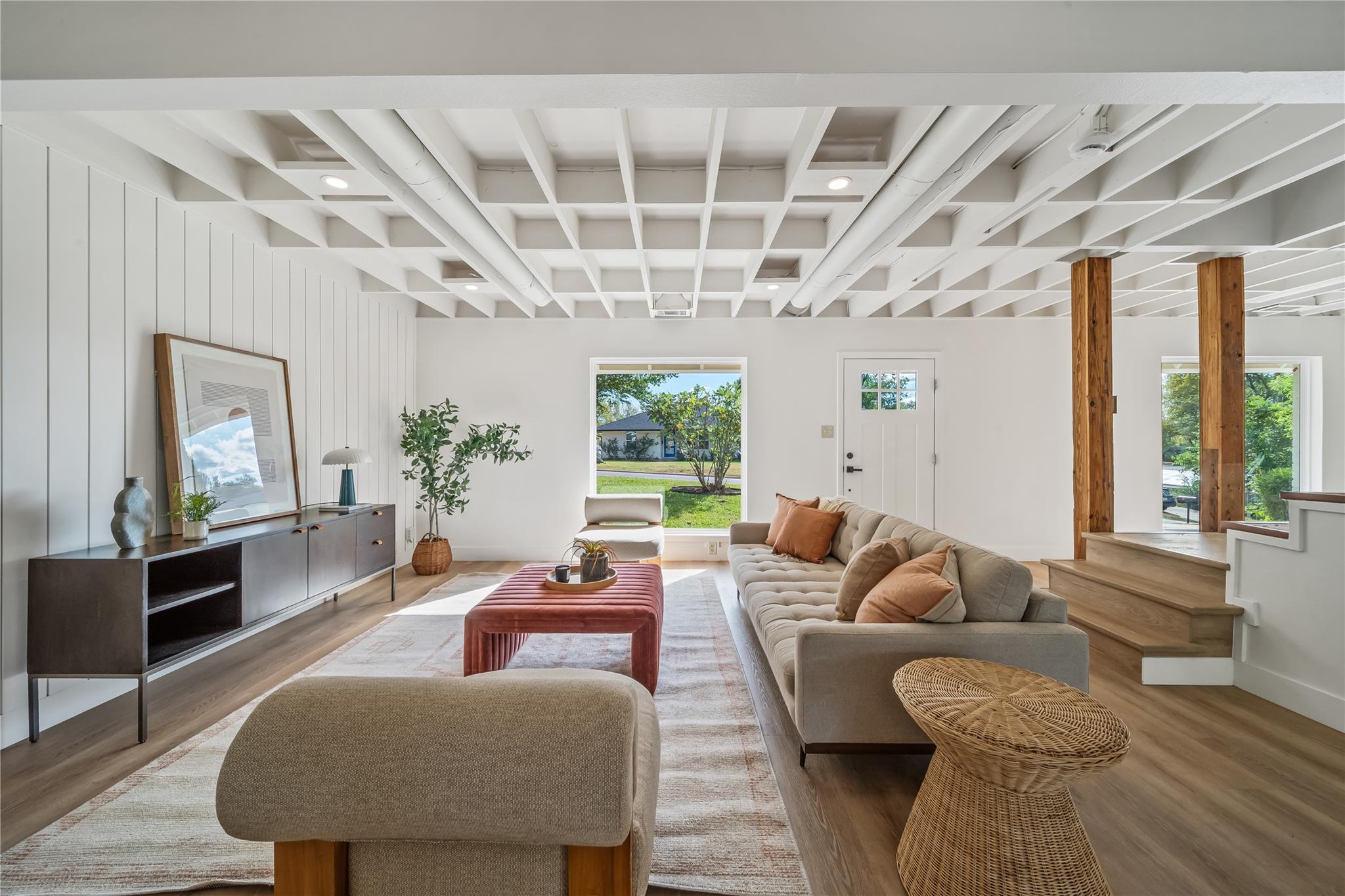 5202 Woodmoor Dr, Austin, TX 78721