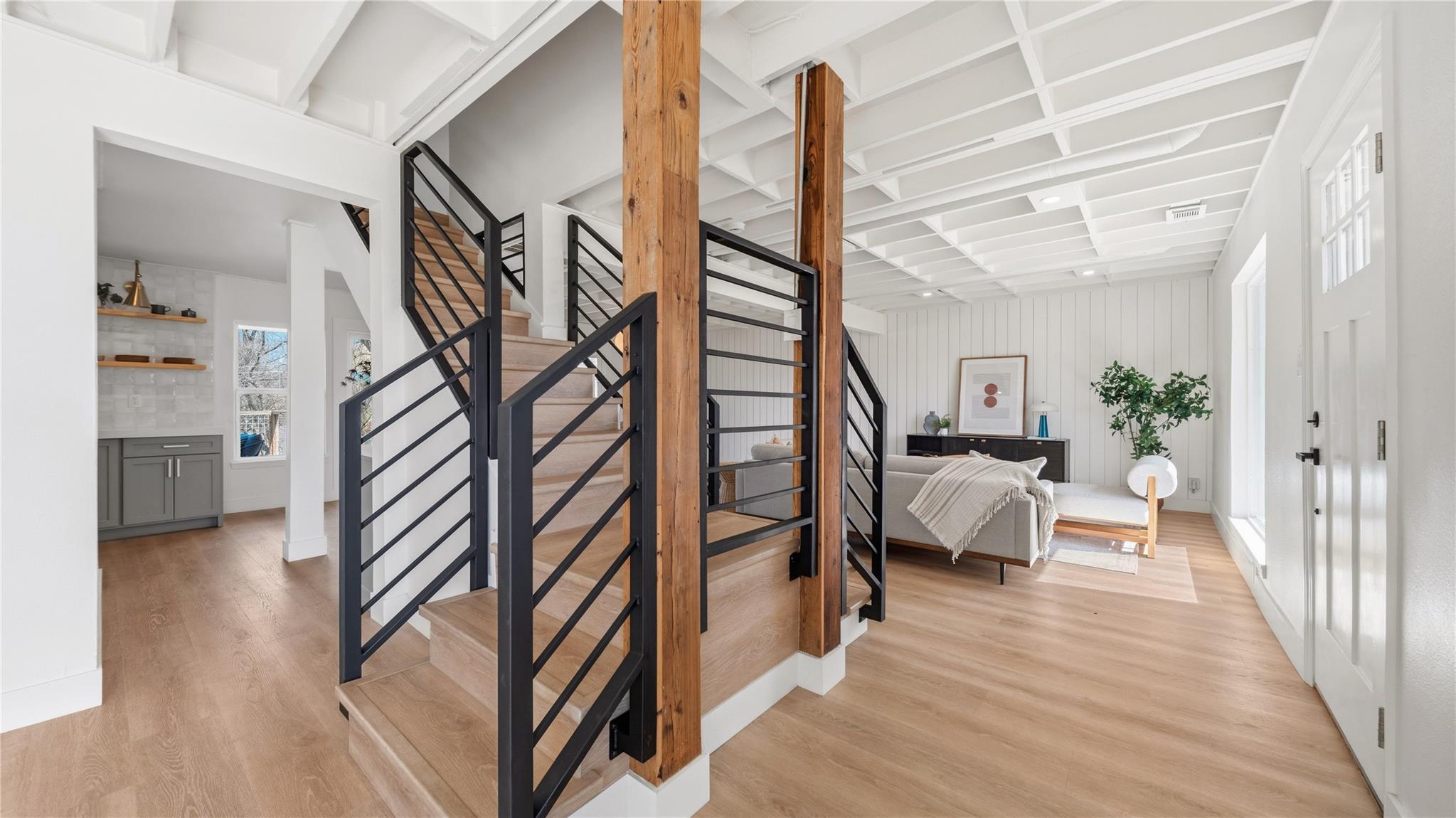 5202 Woodmoor Dr, Austin, TX 78721