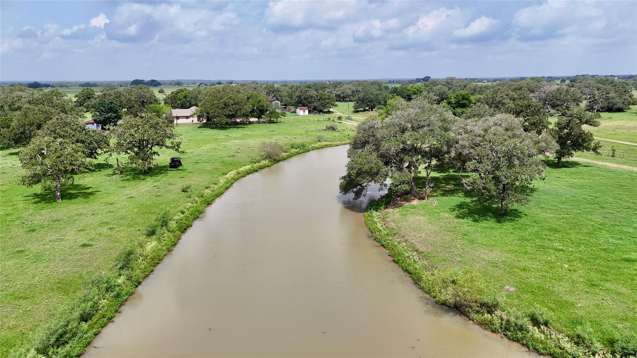 4361 US Highway 77 S, Hallettsville, TX 77964