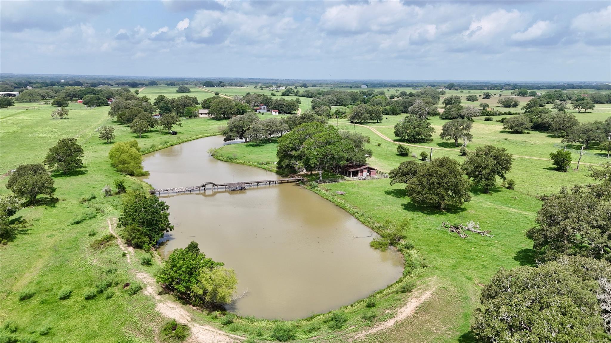 4361 US Highway 77 S, Hallettsville, TX 77964