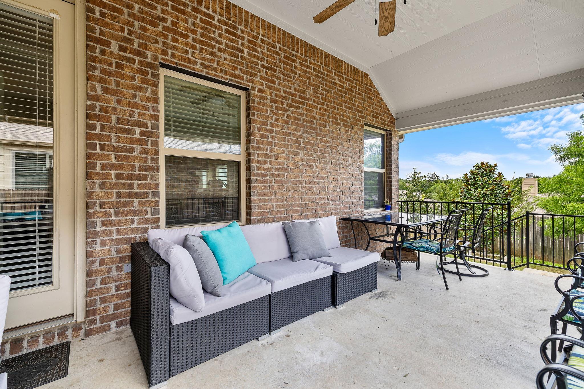 163 Mount Ellen St, Hutto, TX 78634