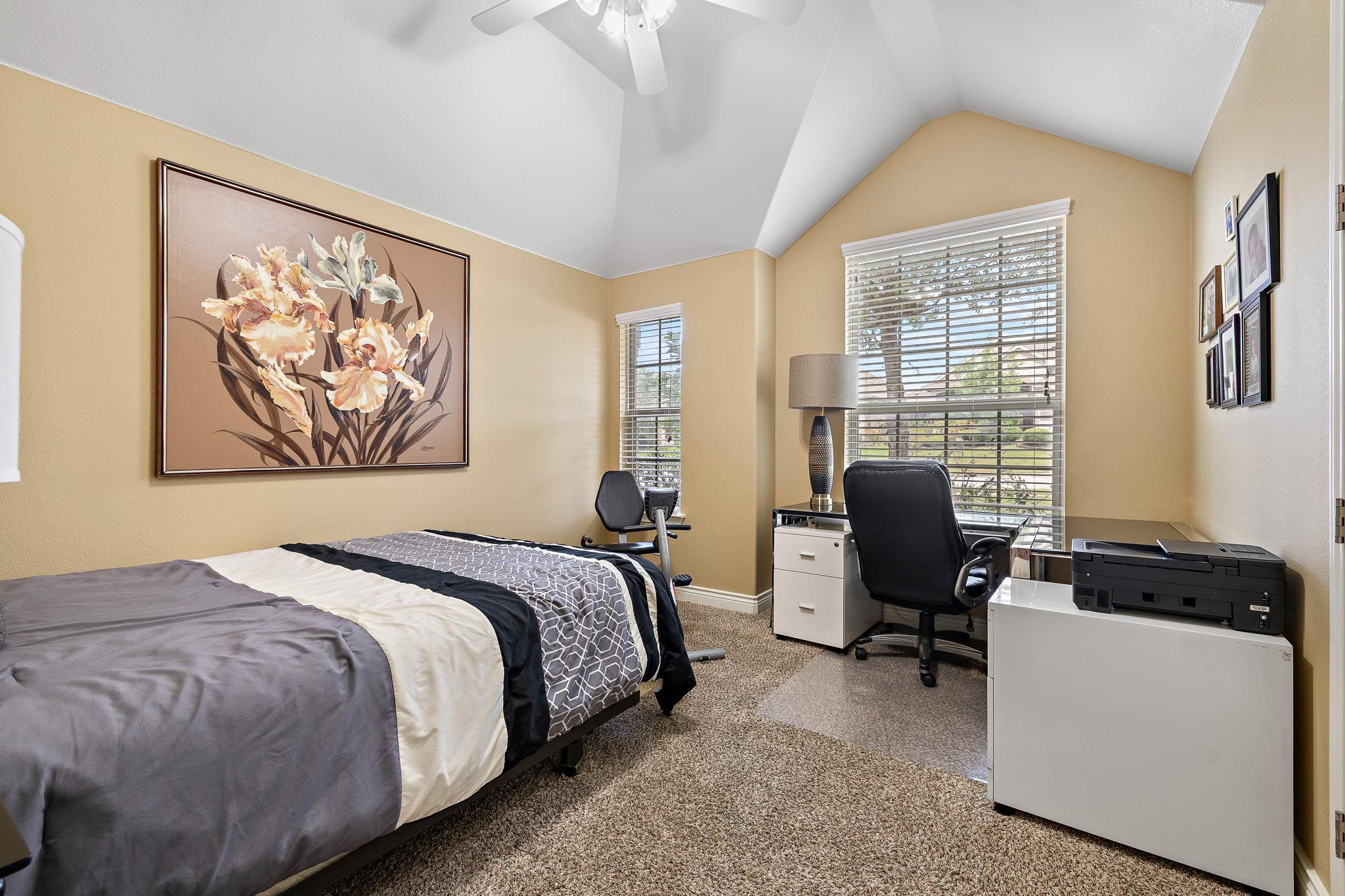 163 Mount Ellen St, Hutto, TX 78634