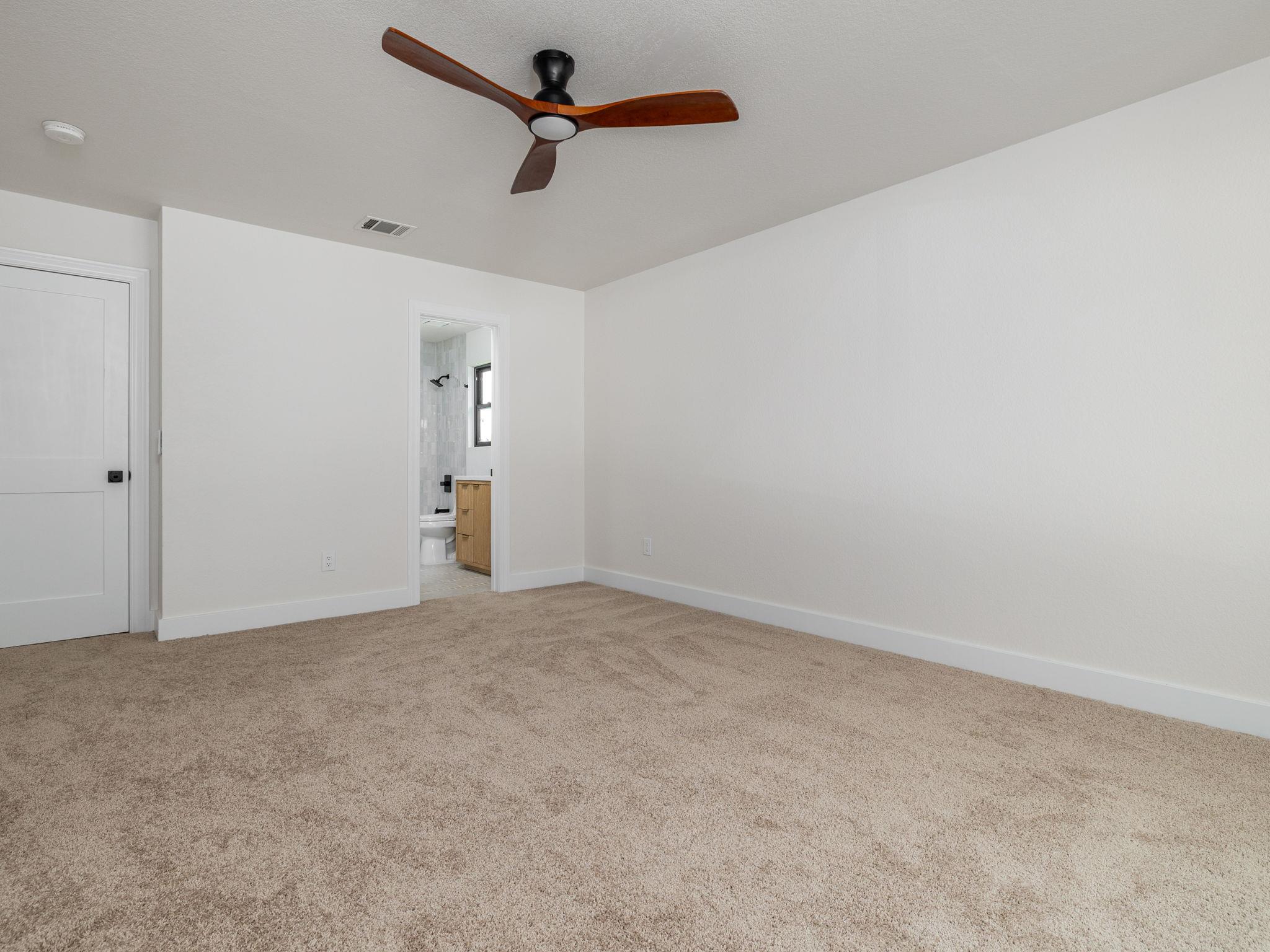 6000 Roxbury Ln, Austin, TX 78739