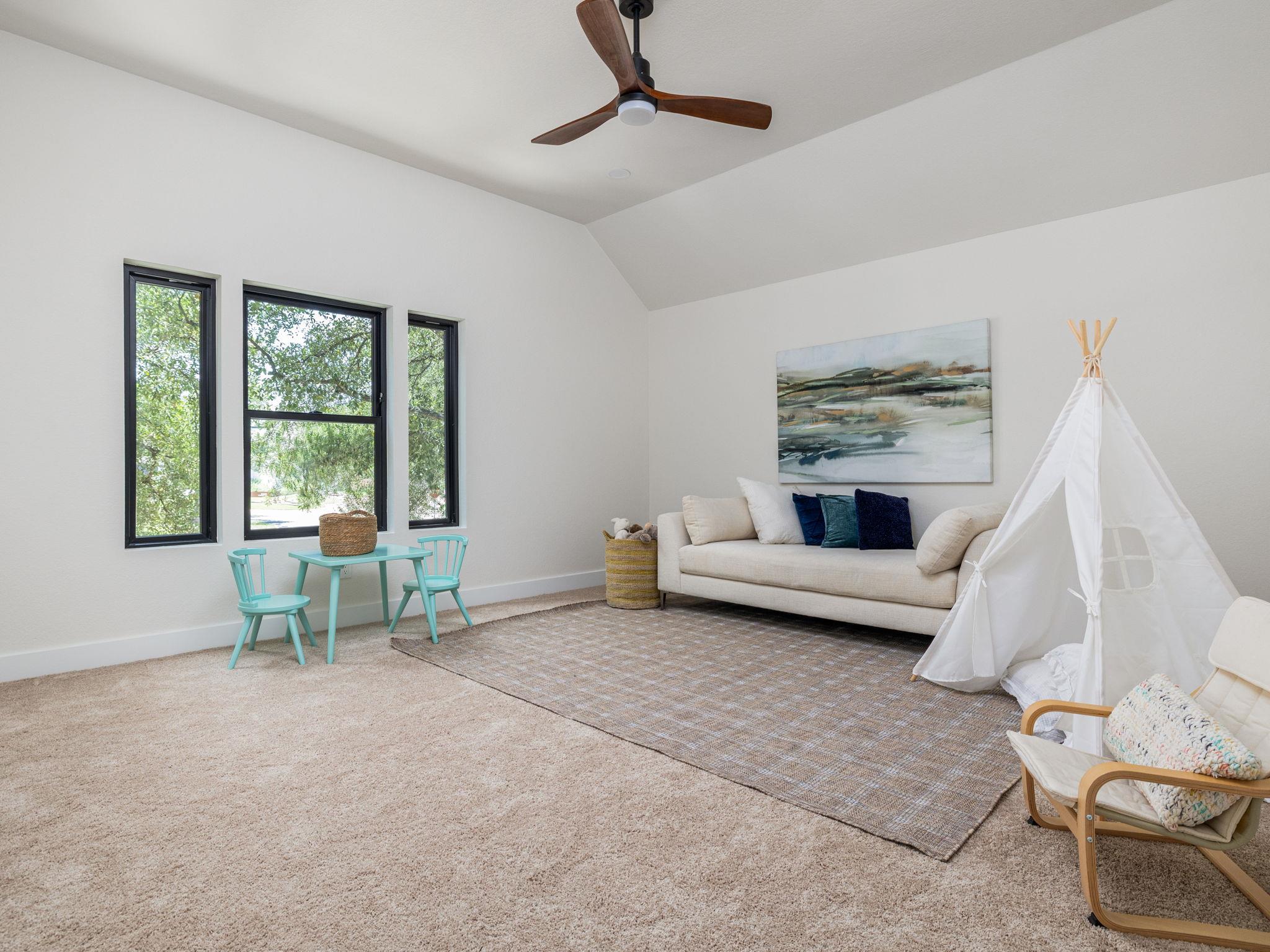 6000 Roxbury Ln, Austin, TX 78739