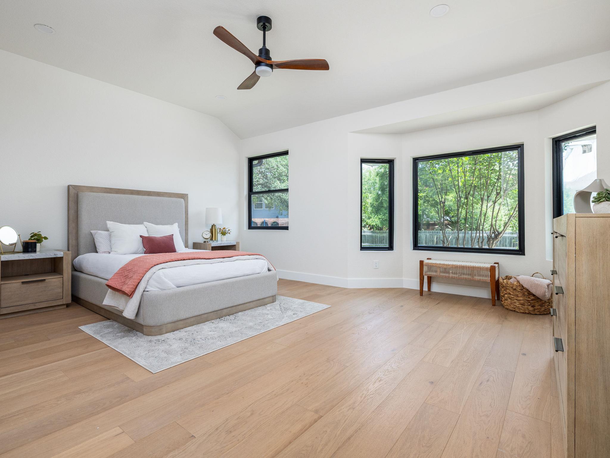 6000 Roxbury Ln, Austin, TX 78739