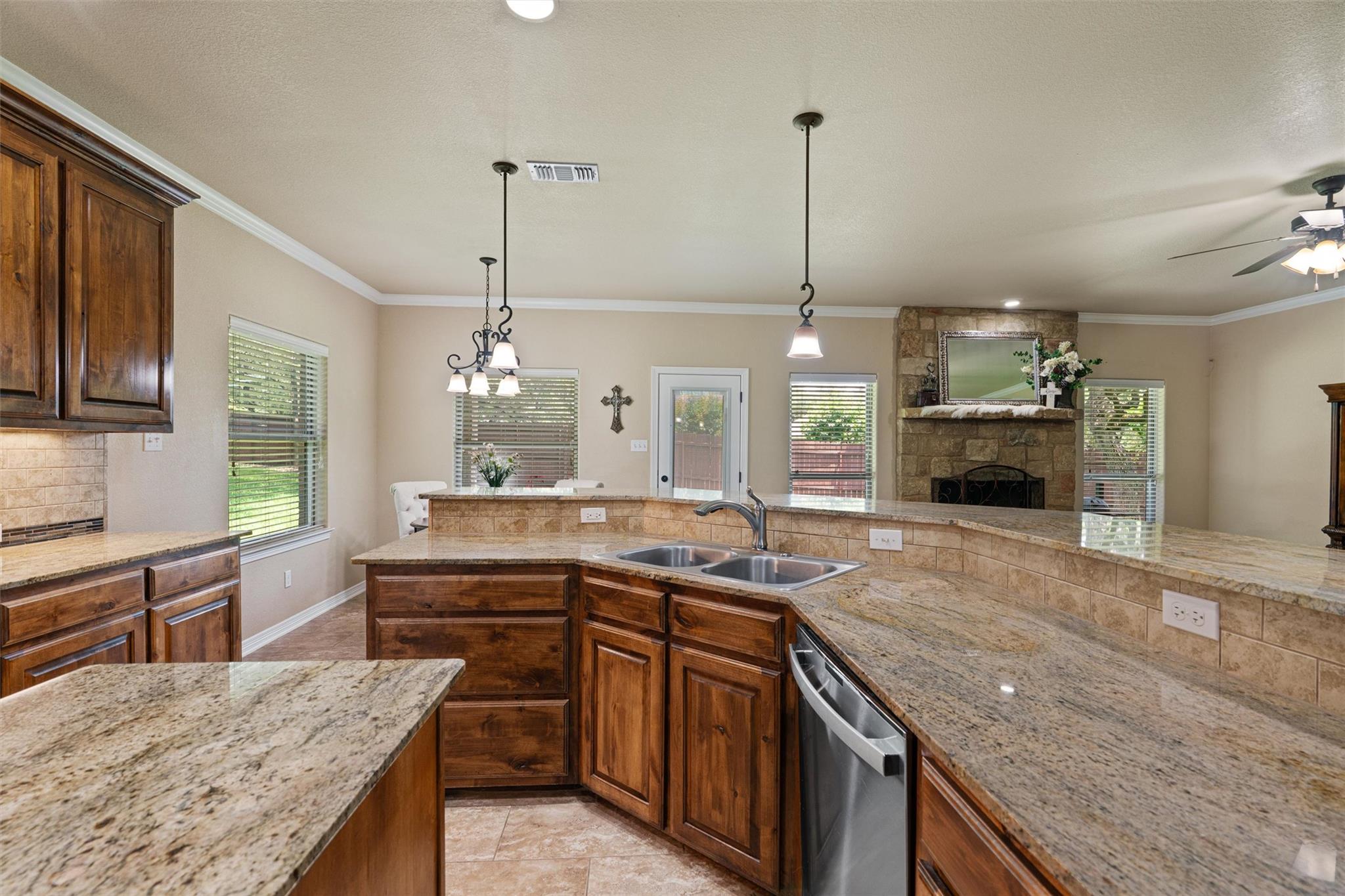 3316 Wildcatter Cv, Belton, TX 76513