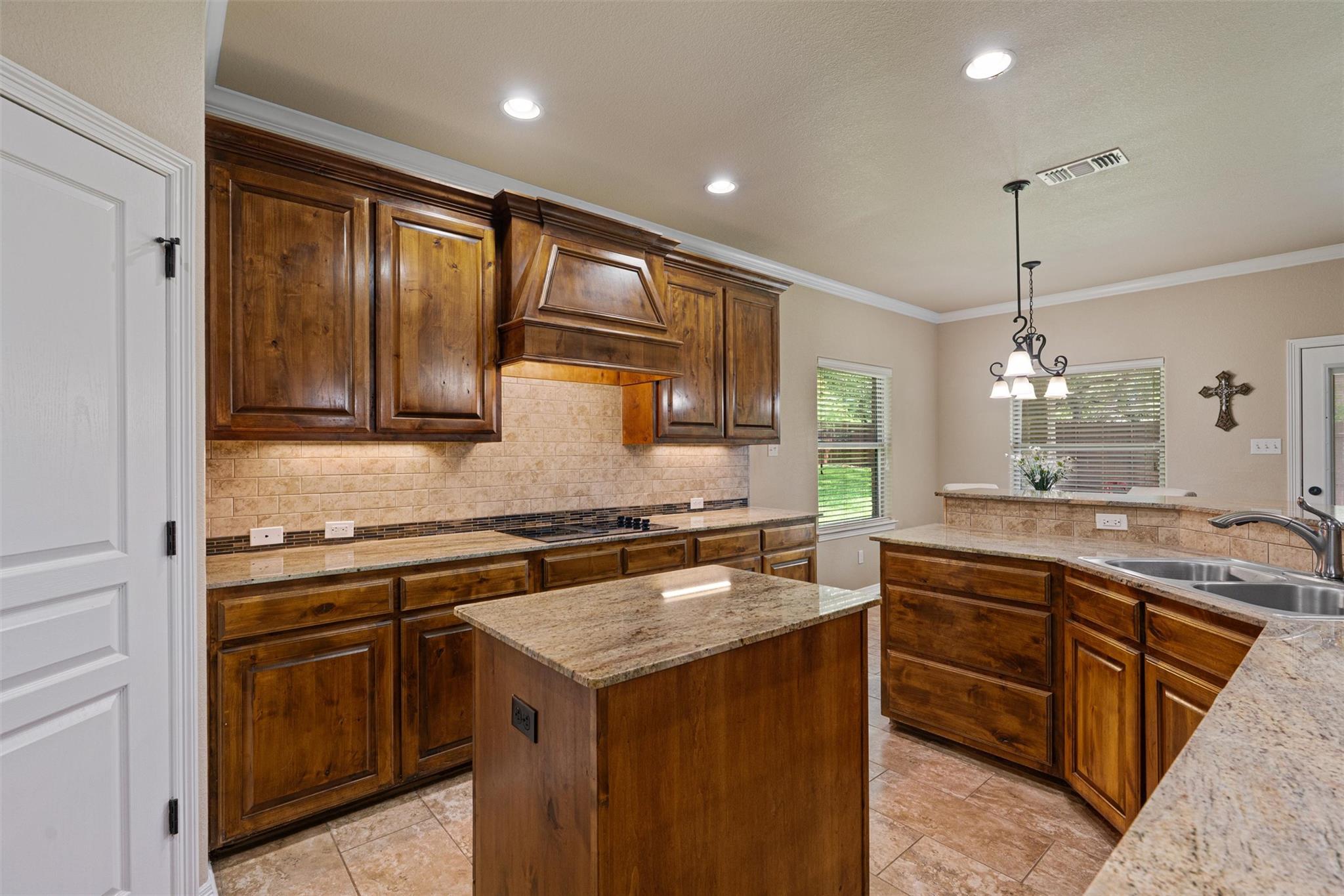 3316 Wildcatter Cv, Belton, TX 76513