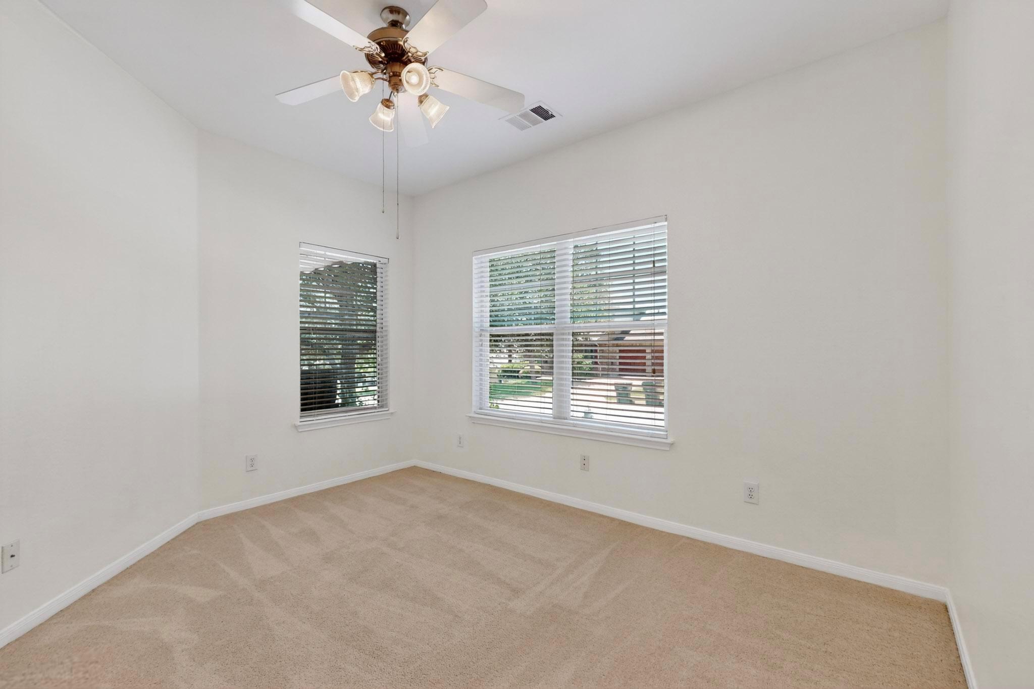 360 Canterbury Dr, Austin, TX 78737