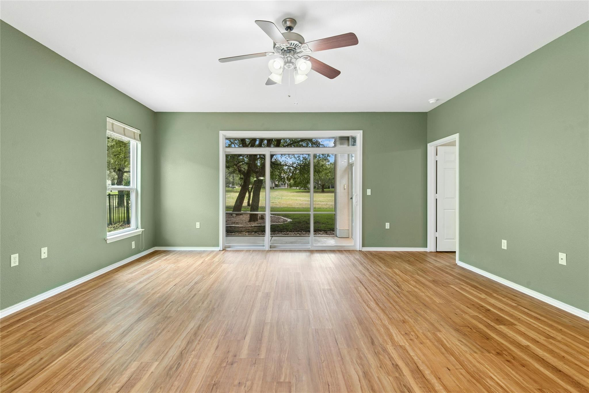 611 Farm Hill Dr, Georgetown, TX 78633