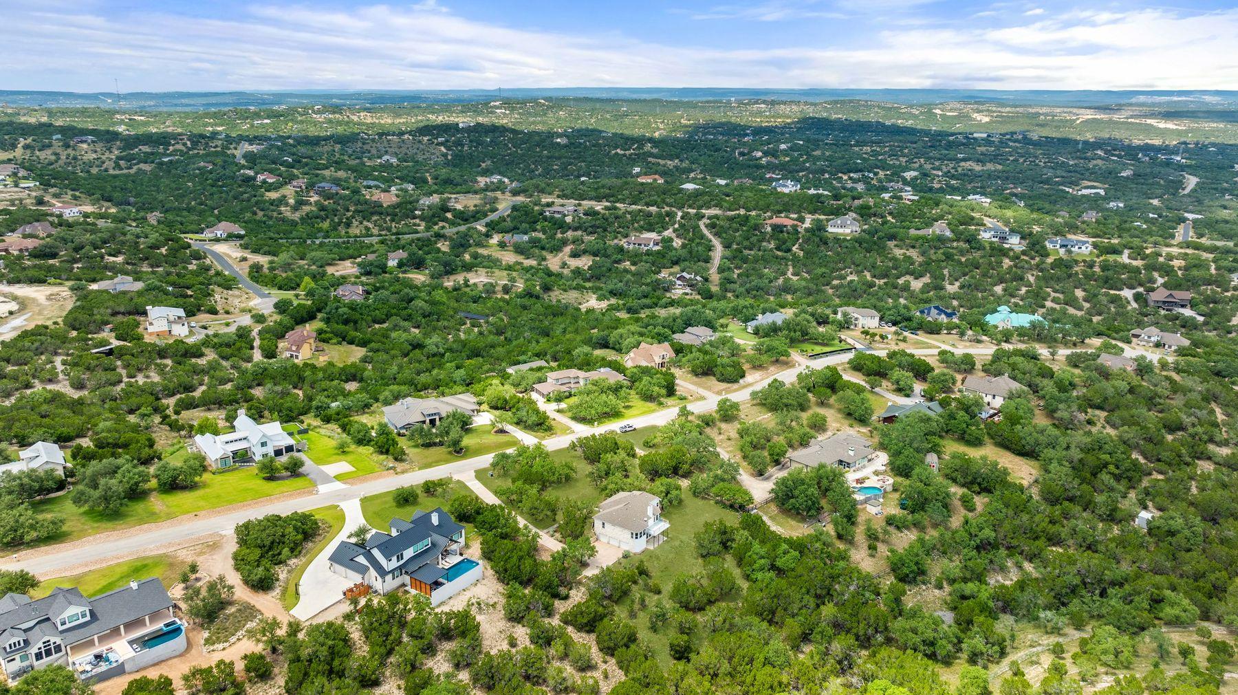 4921 Creek Meadow Cv, Spicewood, TX 78669