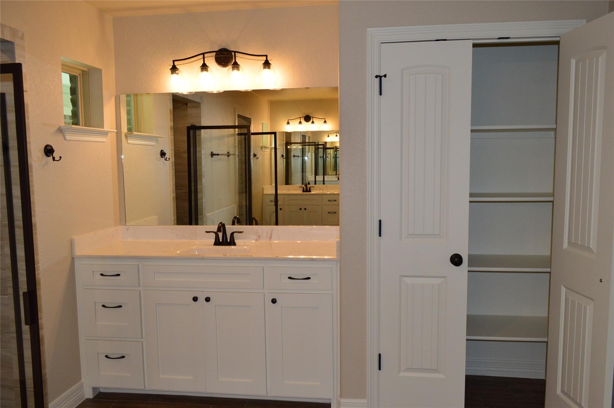 850 County Road 3152, Kempner, TX 76539