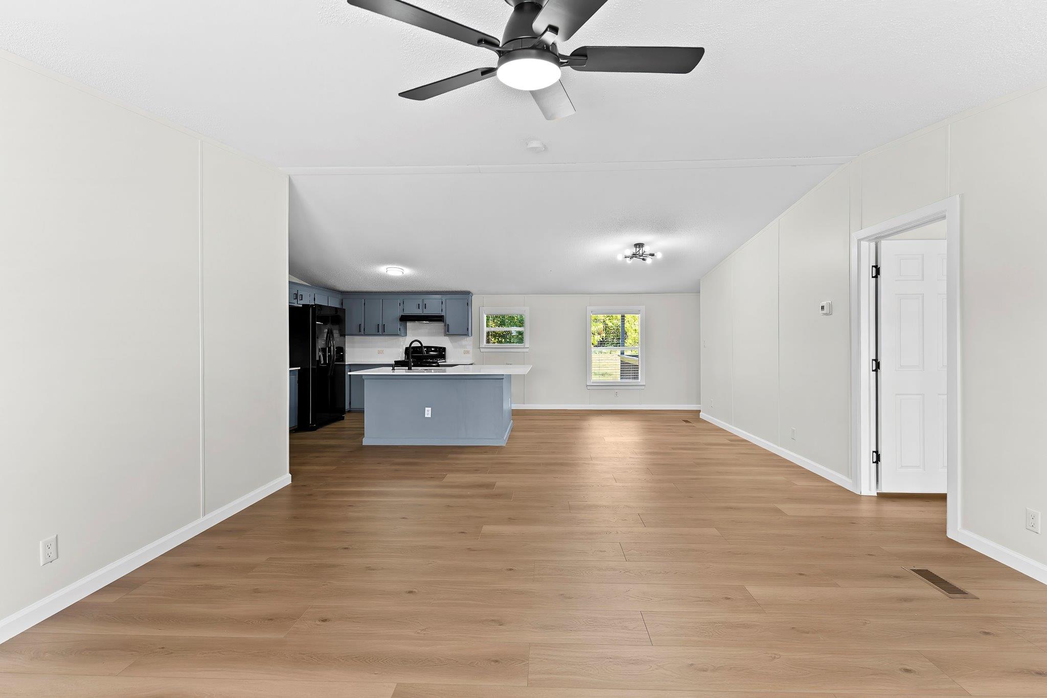 106 Augusta Place Dr, Liberty Hill, TX 78642