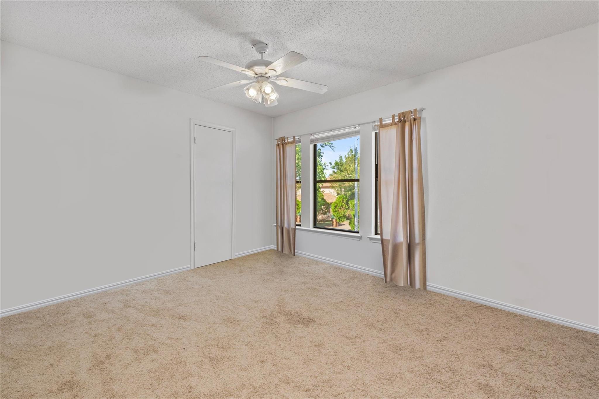 8007 Bramble Bush Dr, Austin, TX 78747