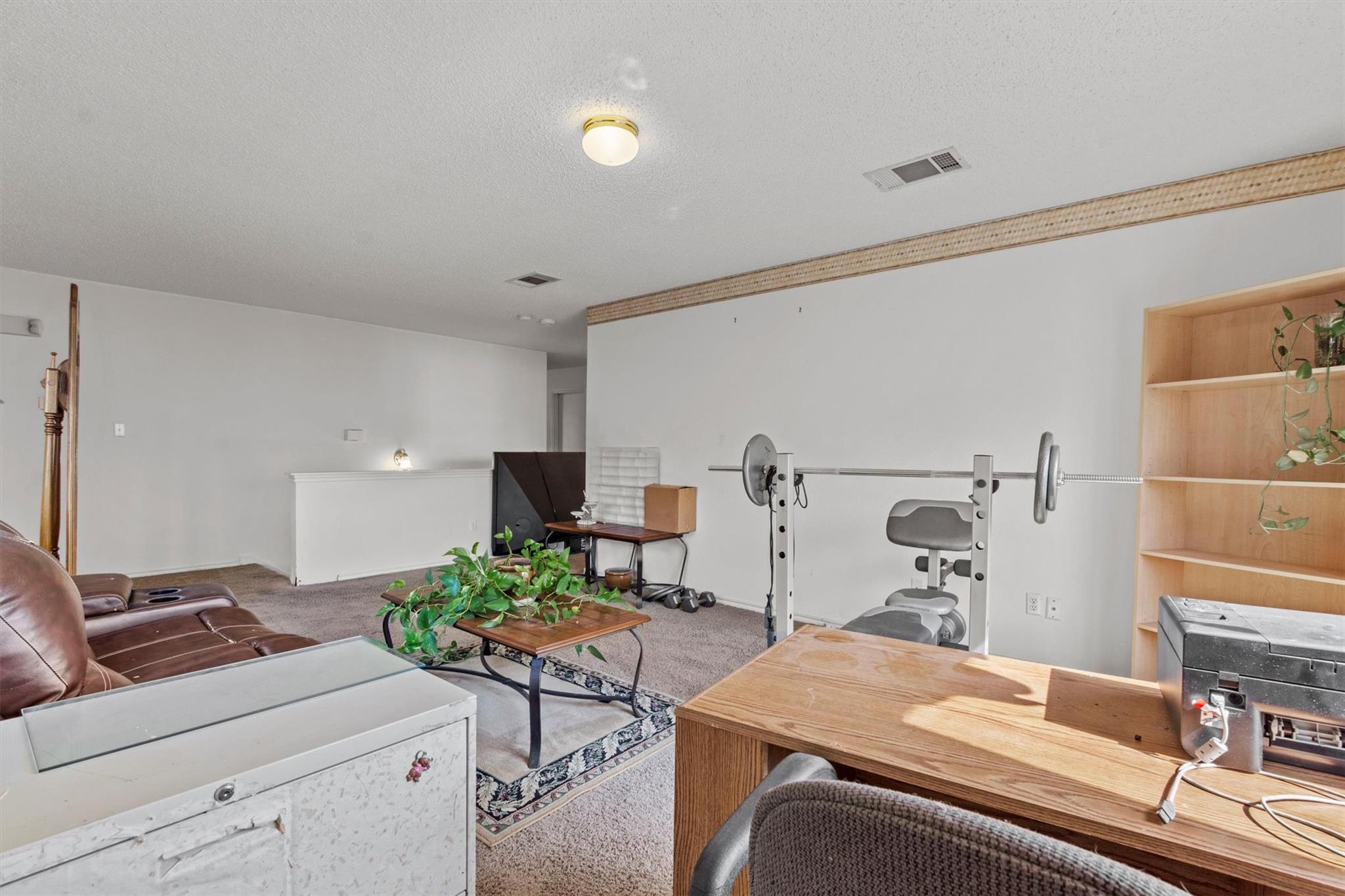 8007 Bramble Bush Dr, Austin, TX 78747