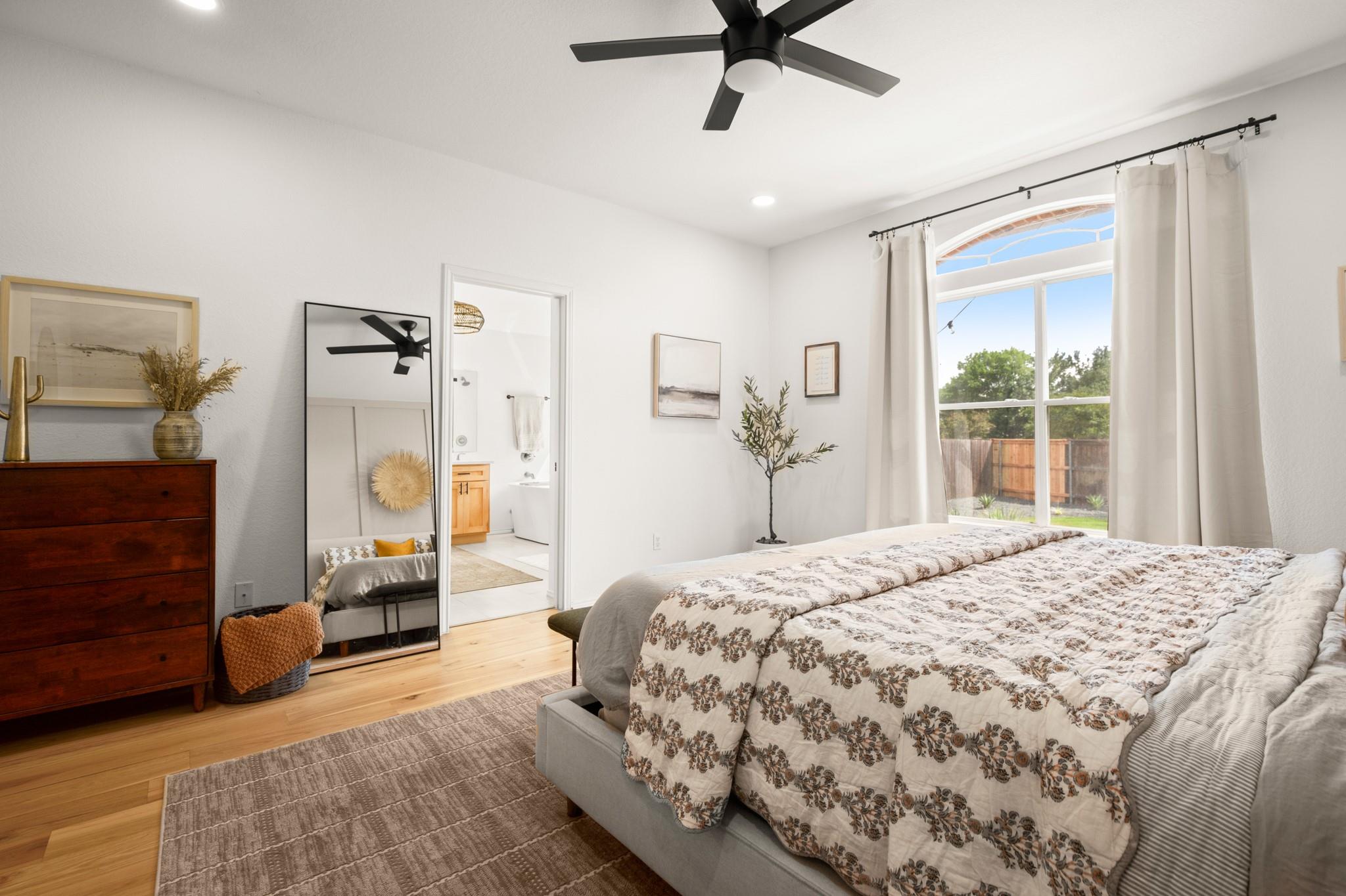 8809 Lanna Bluff Loop, Austin, TX 78749