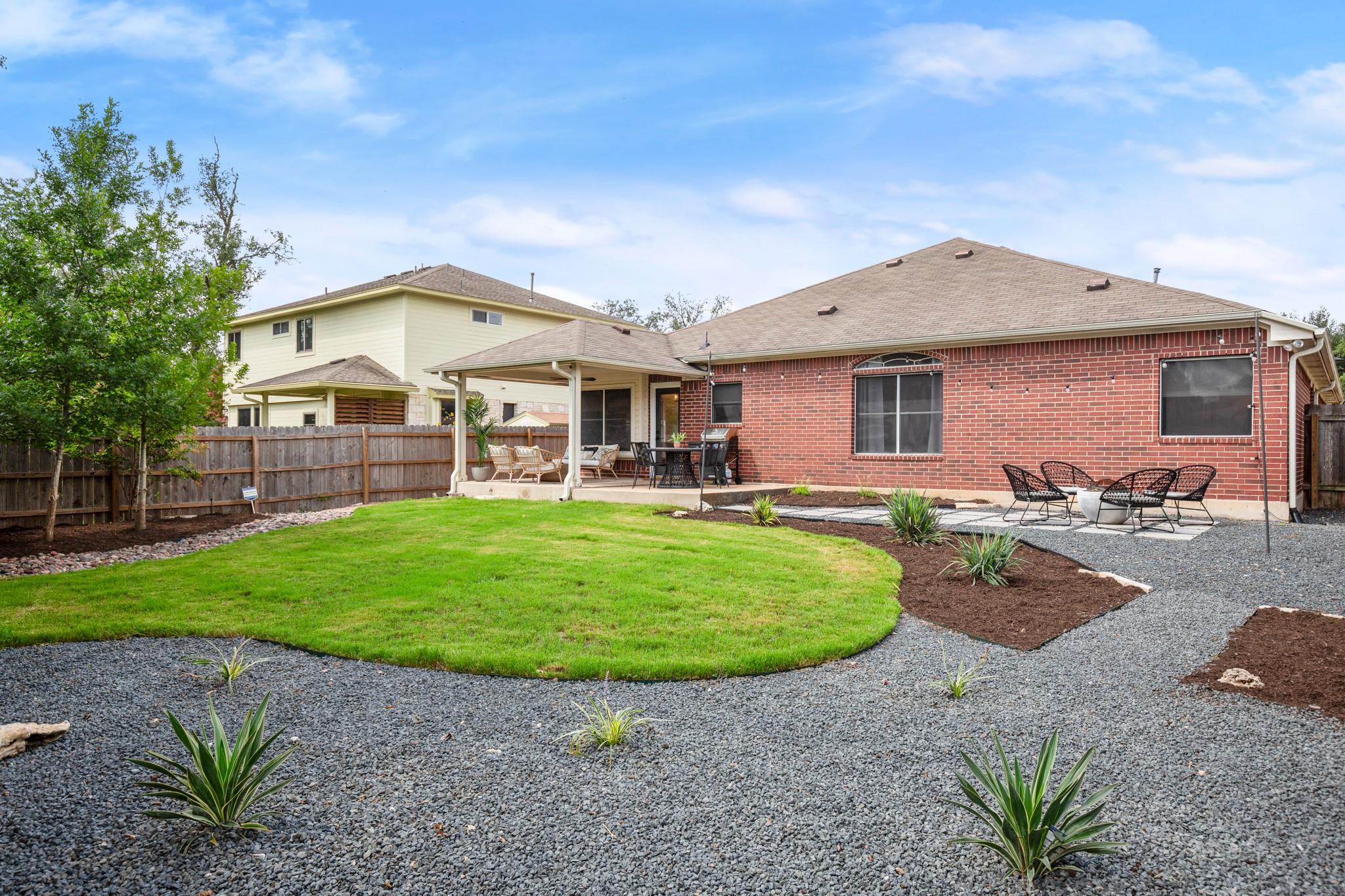 8809 Lanna Bluff Loop, Austin, TX 78749
