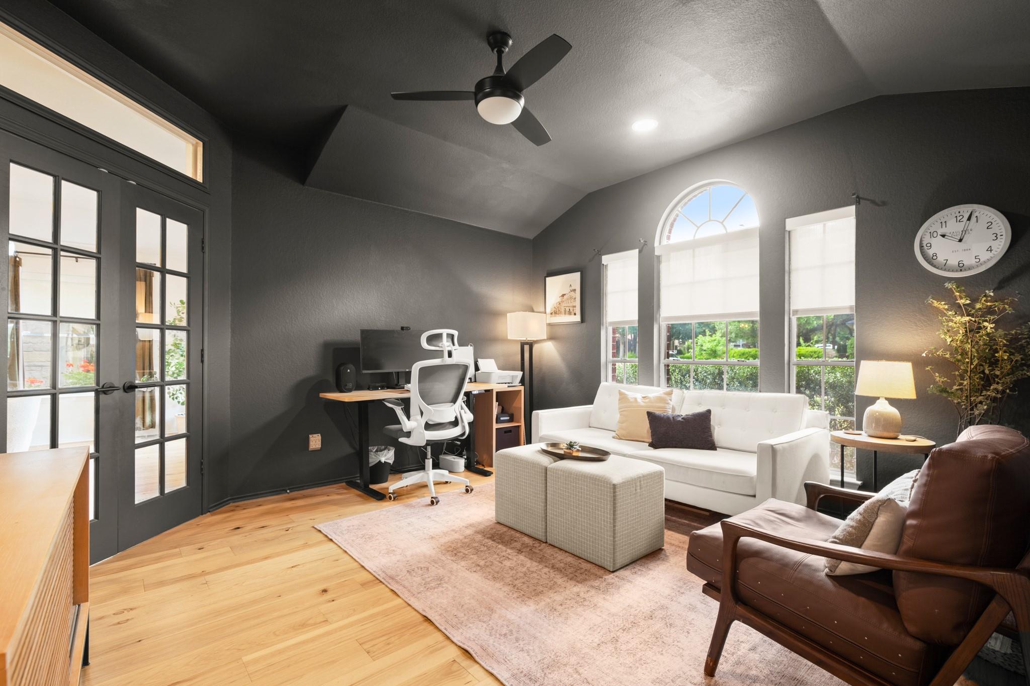 8809 Lanna Bluff Loop, Austin, TX 78749