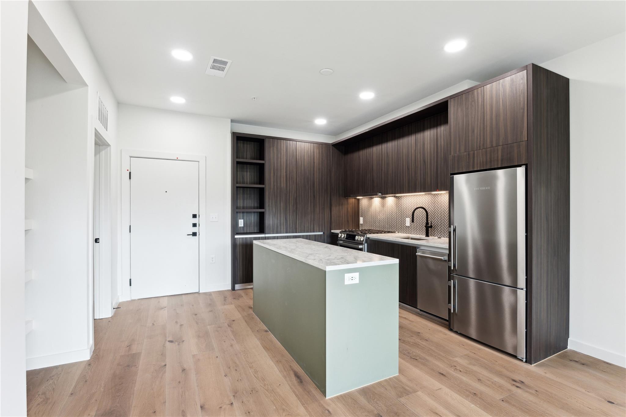 2209 S 1st St # 226, Austin, TX 78704