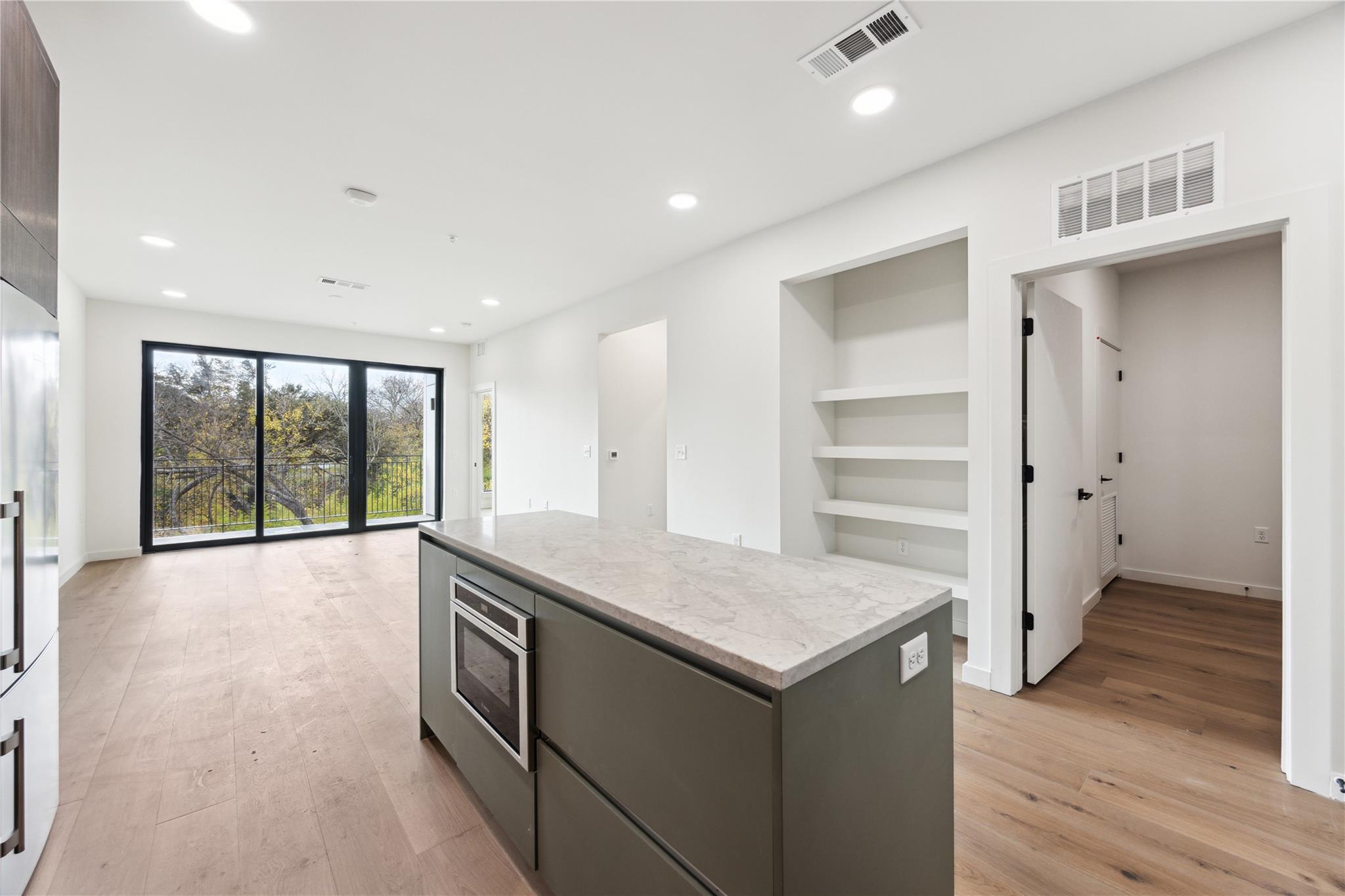 2209 S 1st St # 226, Austin, TX 78704