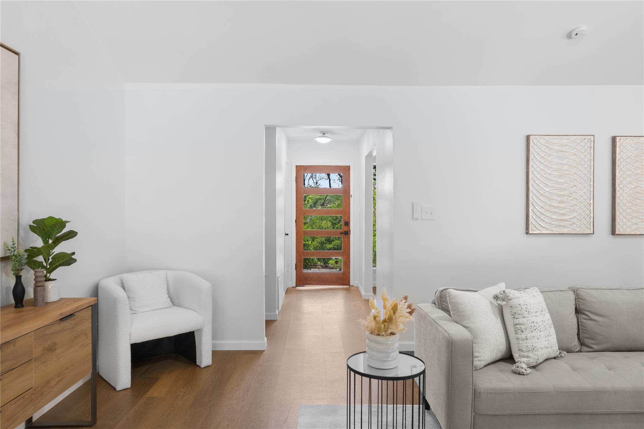 2400 Rockingham Cir, Austin, TX 78704