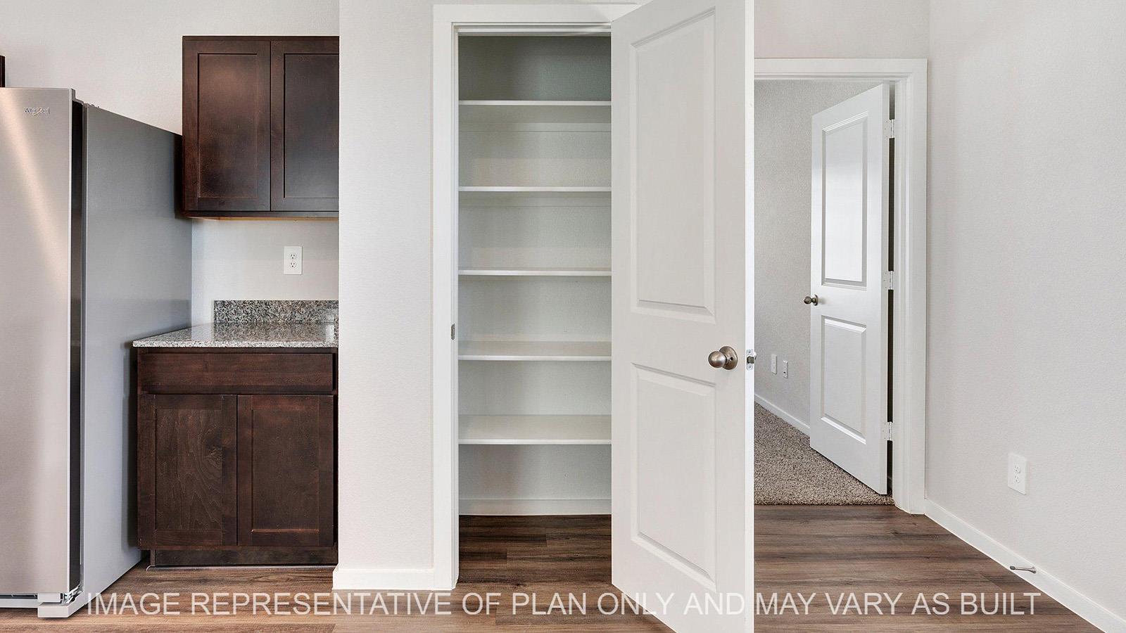 305 Randall Pl, Rockdale, TX 76567