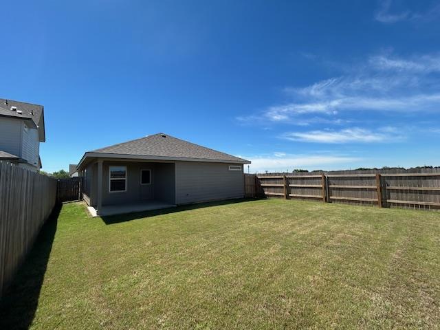 305 Randall Pl, Rockdale, TX 76567