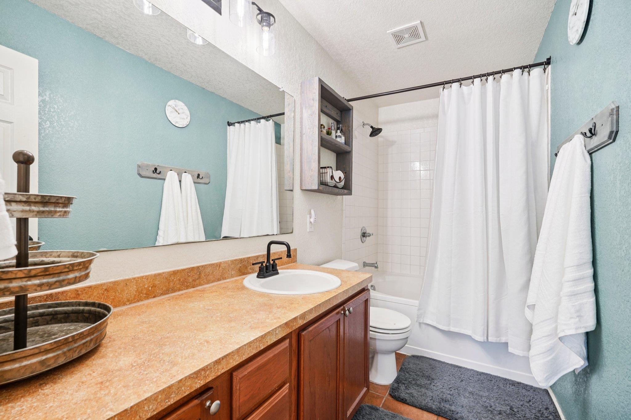 3238 Northwest Blvd, New Braunfels, TX 78130