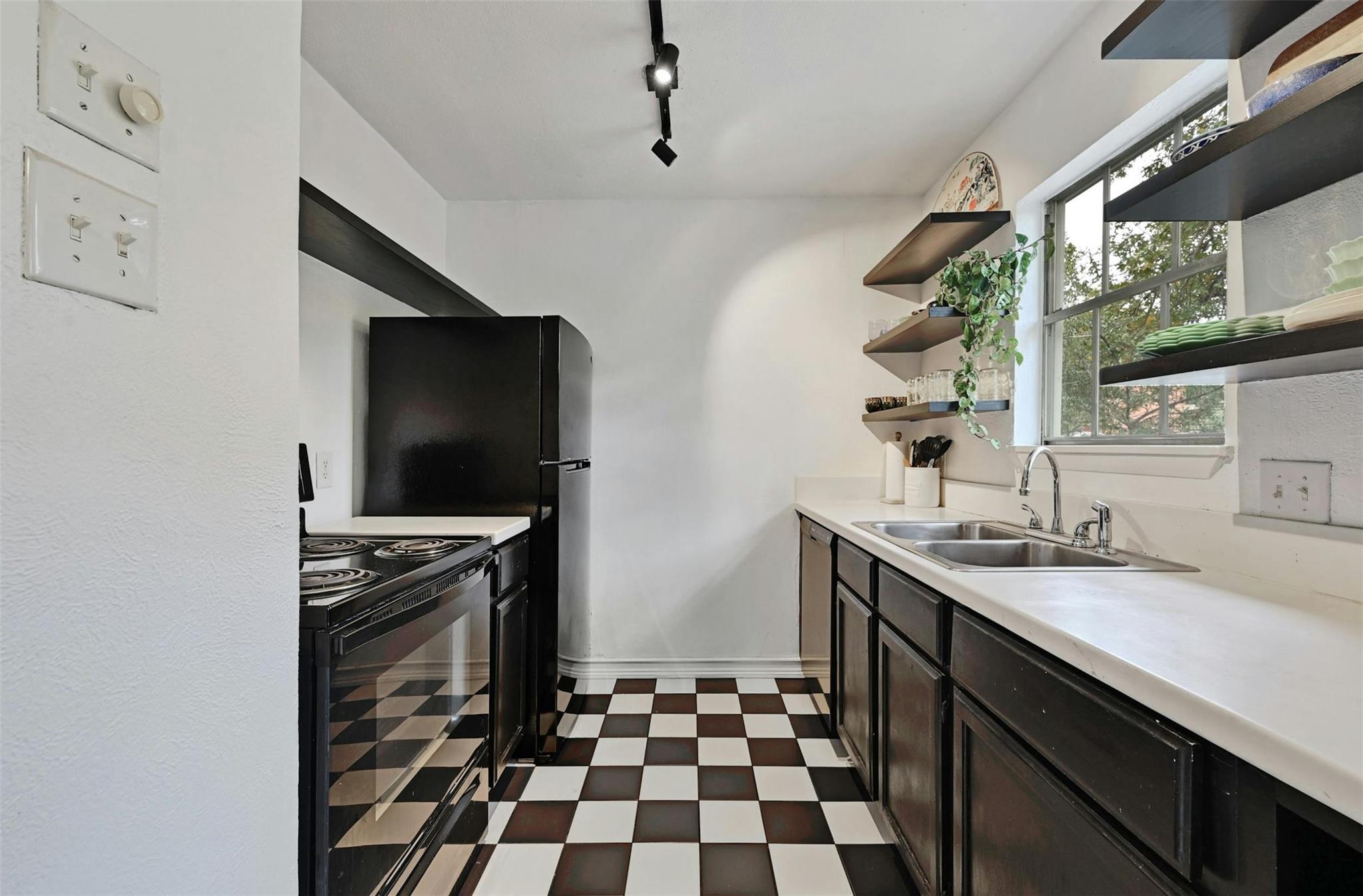 3902 Peterson Ave # 203, Austin, TX 78756