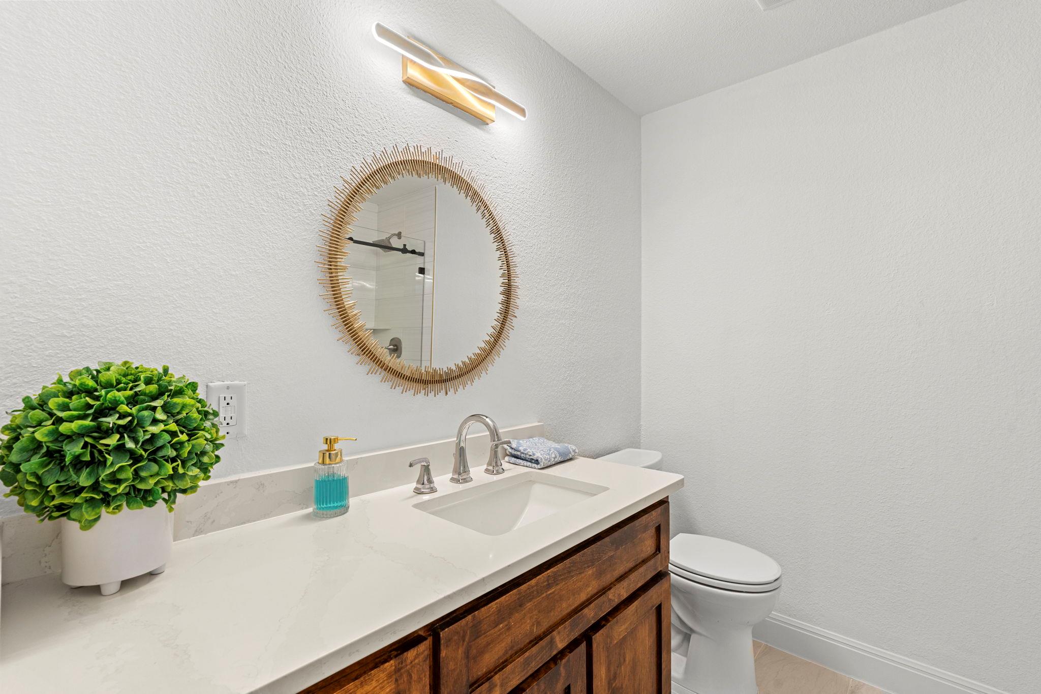 560 Williamson Rd, Kyle, TX 78640