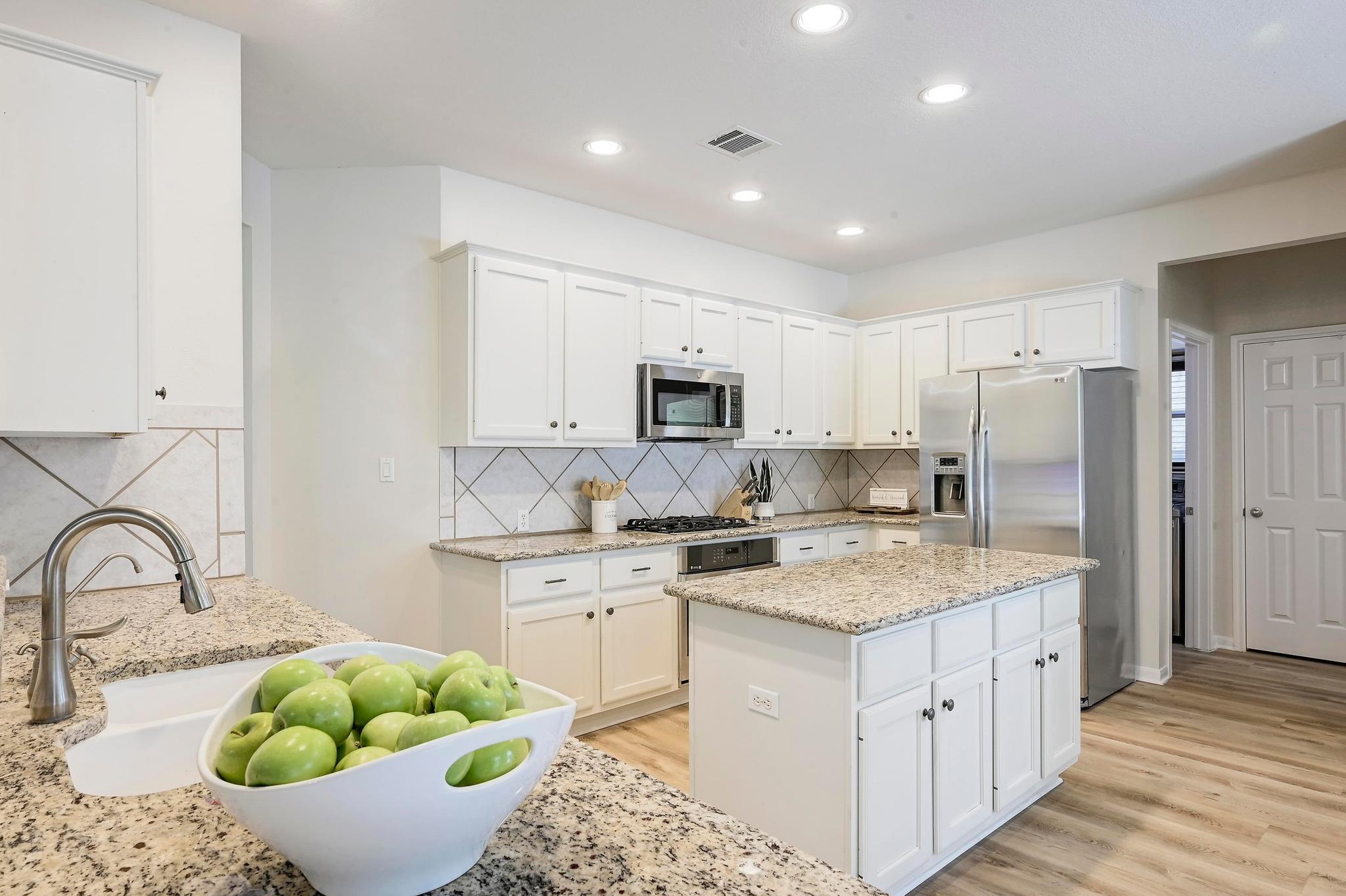 12600 Grimes Ranch Ct, Austin, TX 78732