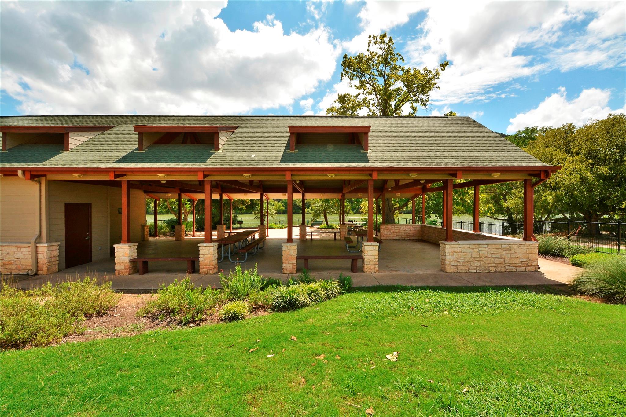 12600 Grimes Ranch Ct, Austin, TX 78732
