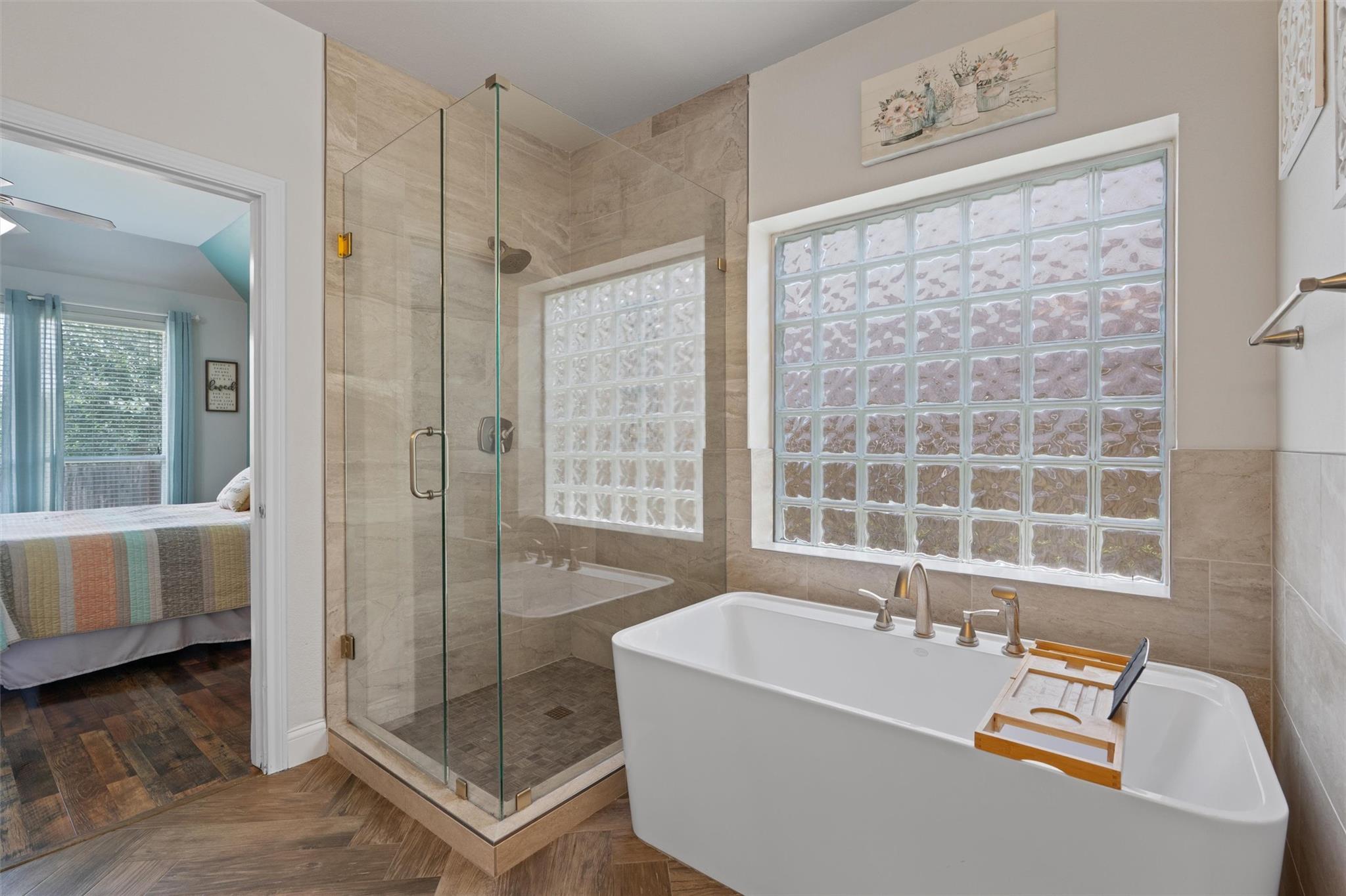 1104 Bethpage Dr, Hutto, TX 78634