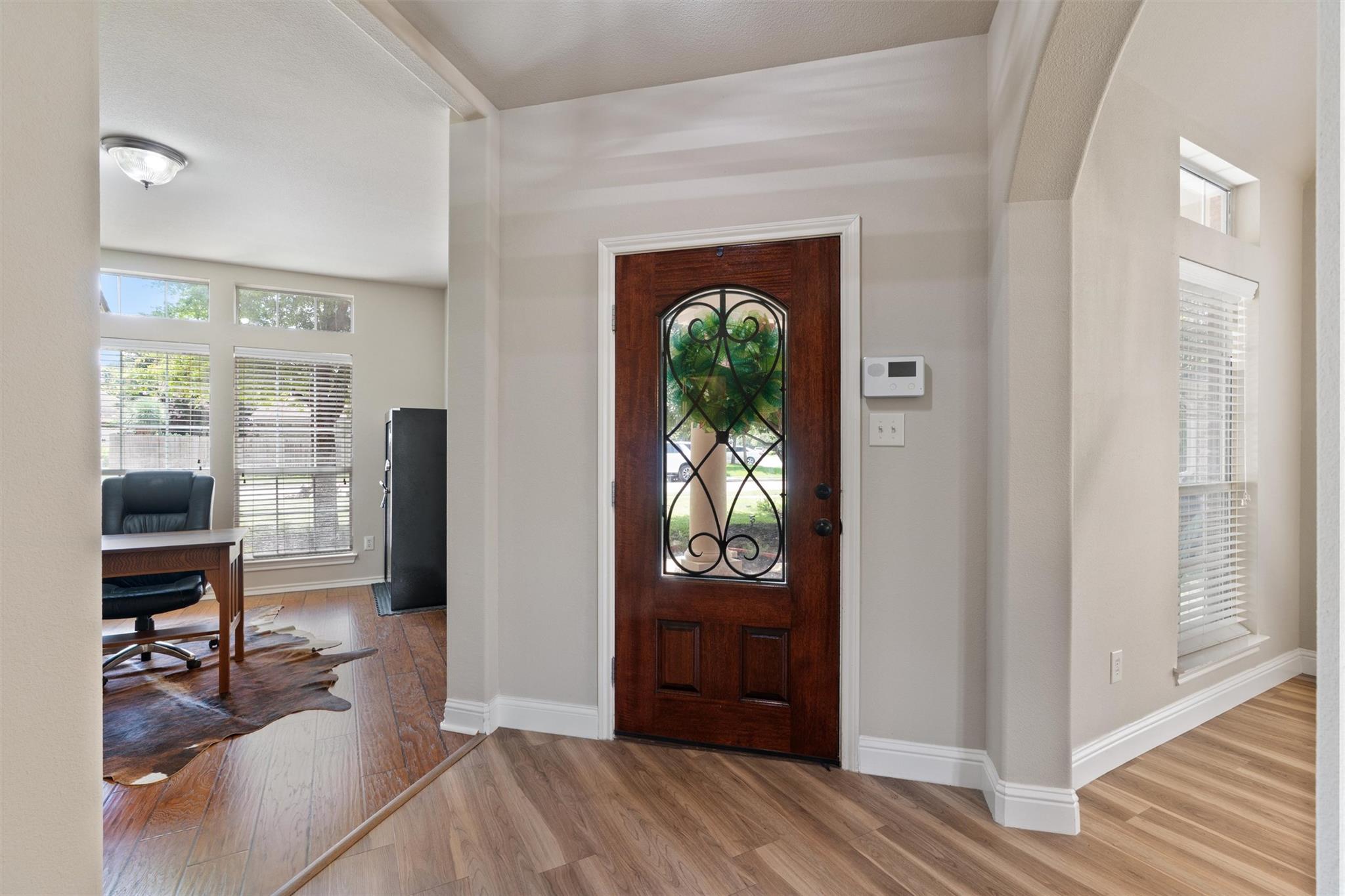 1104 Bethpage Dr, Hutto, TX 78634