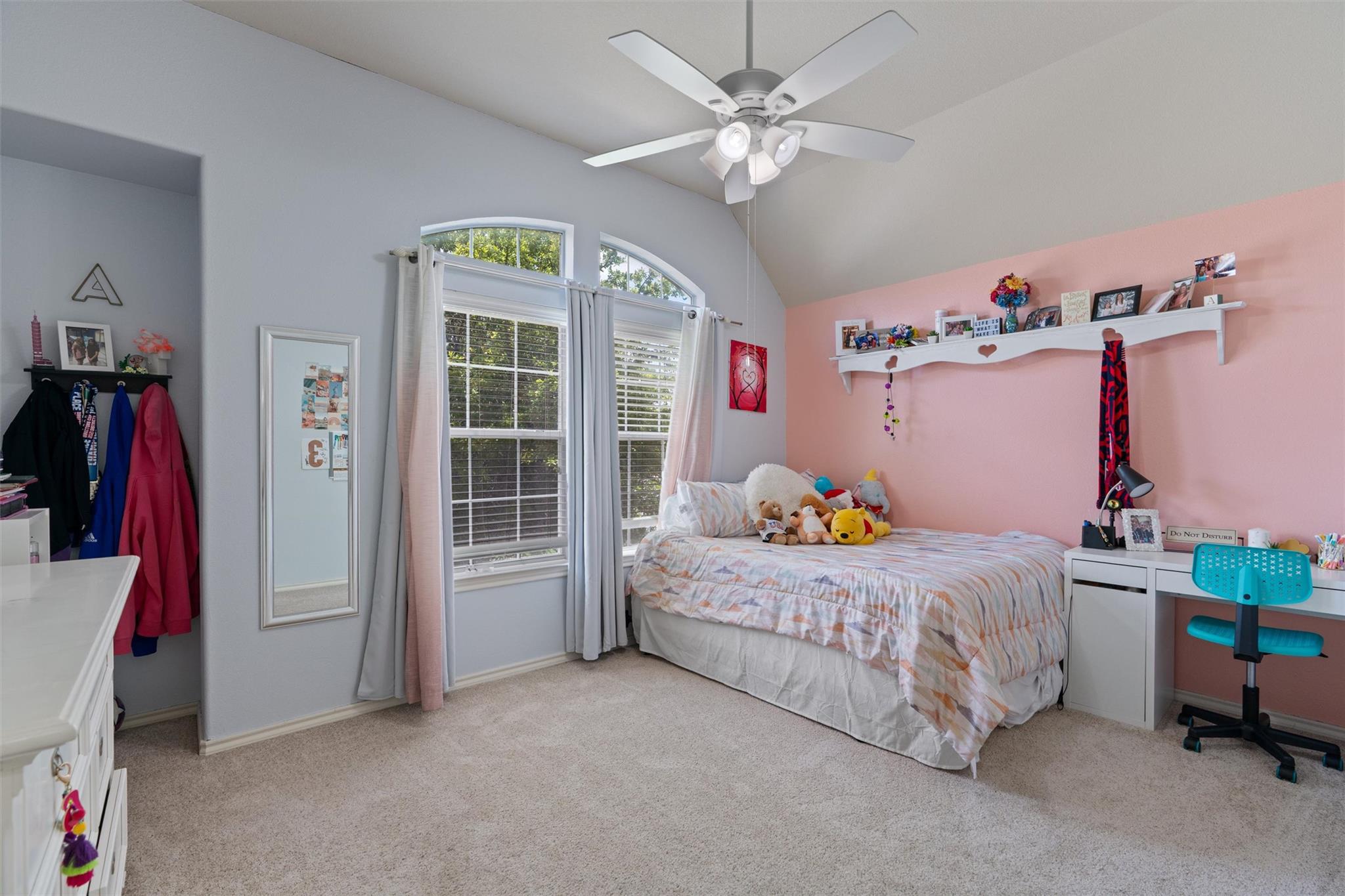 1104 Bethpage Dr, Hutto, TX 78634