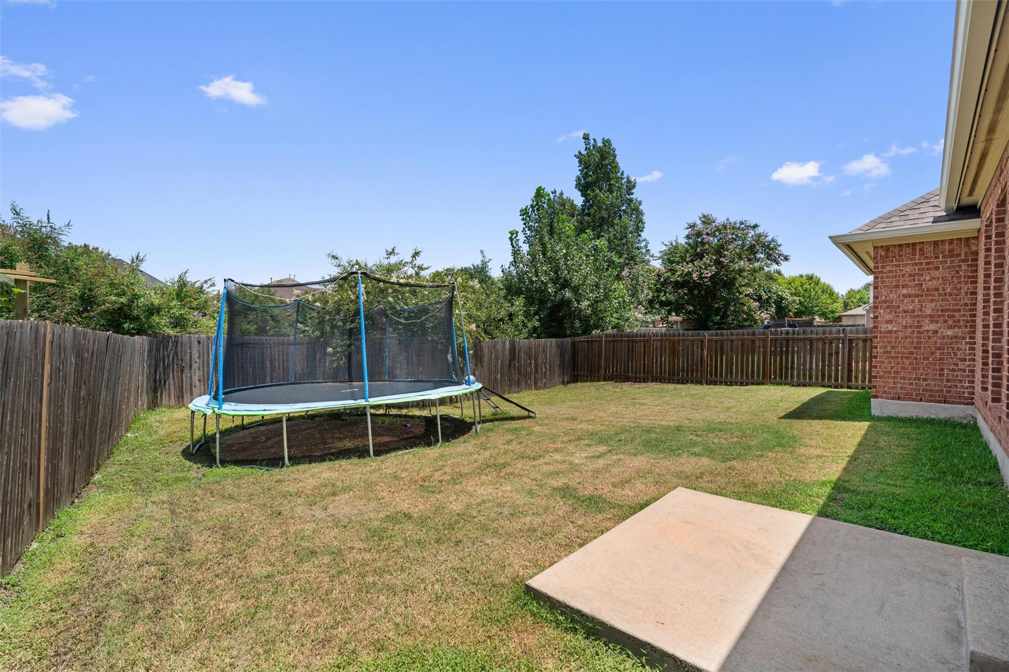 1104 Bethpage Dr, Hutto, TX 78634