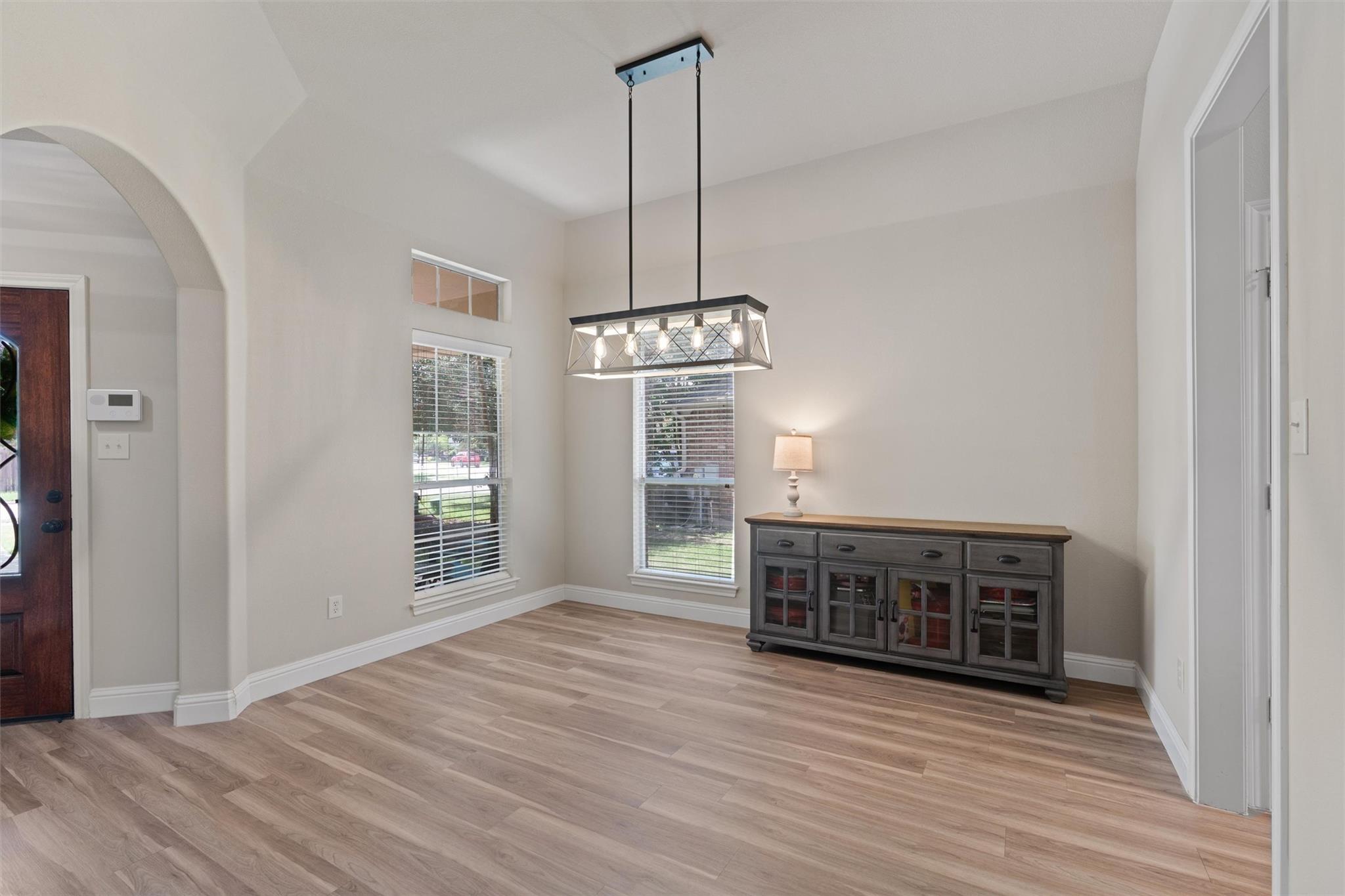 1104 Bethpage Dr, Hutto, TX 78634