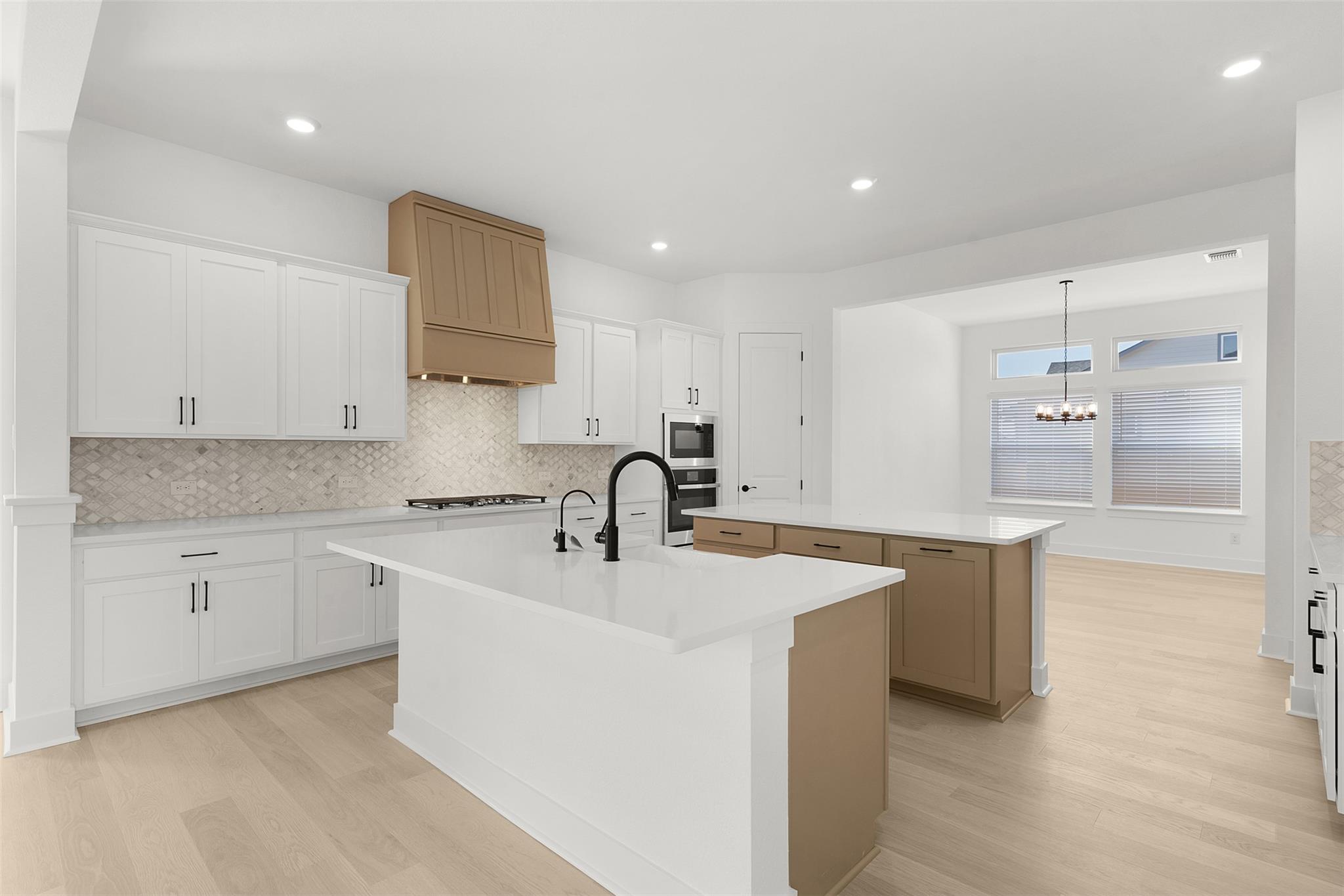 108 Slater Ct, Liberty Hill, TX 78642