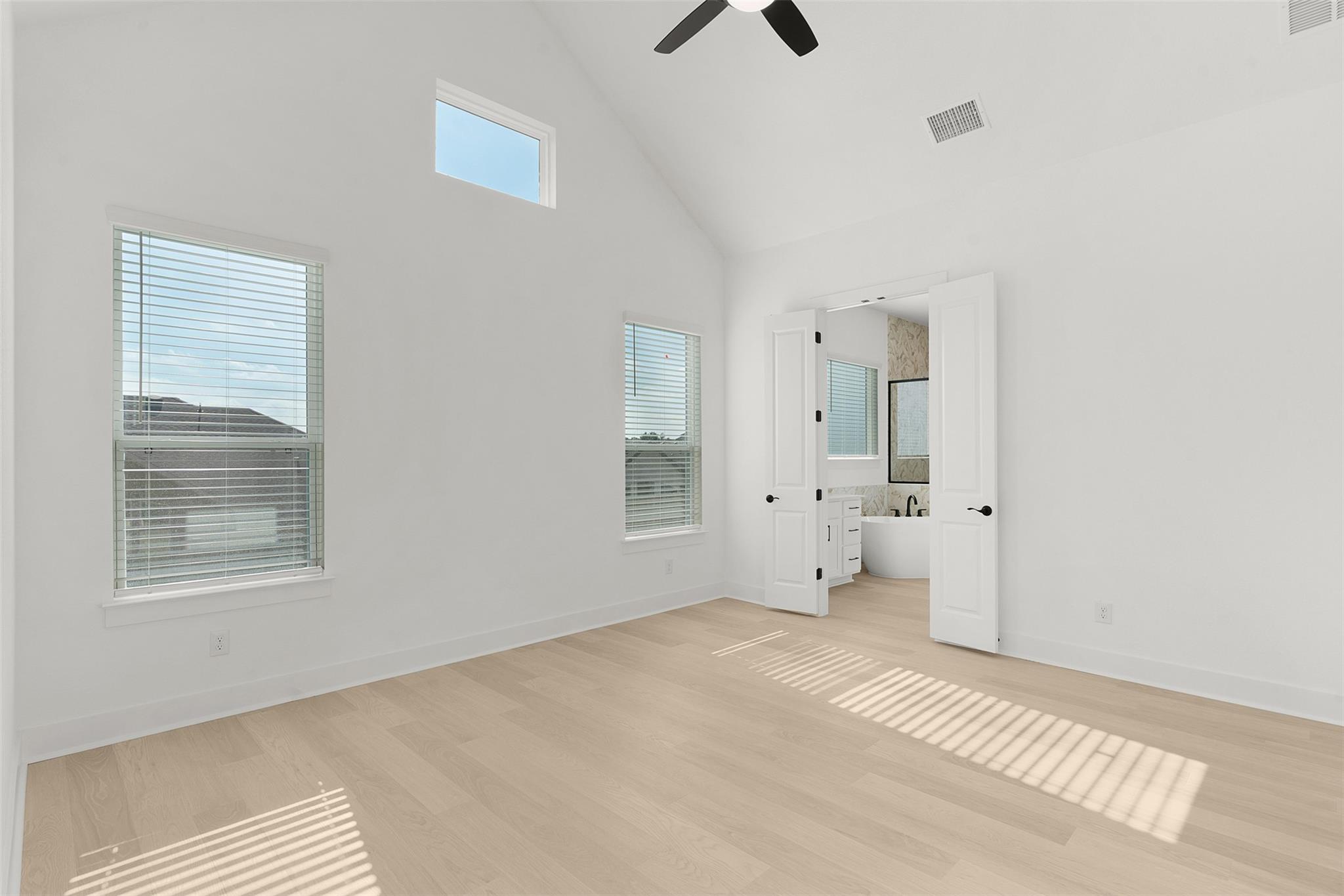 108 Slater Ct, Liberty Hill, TX 78642