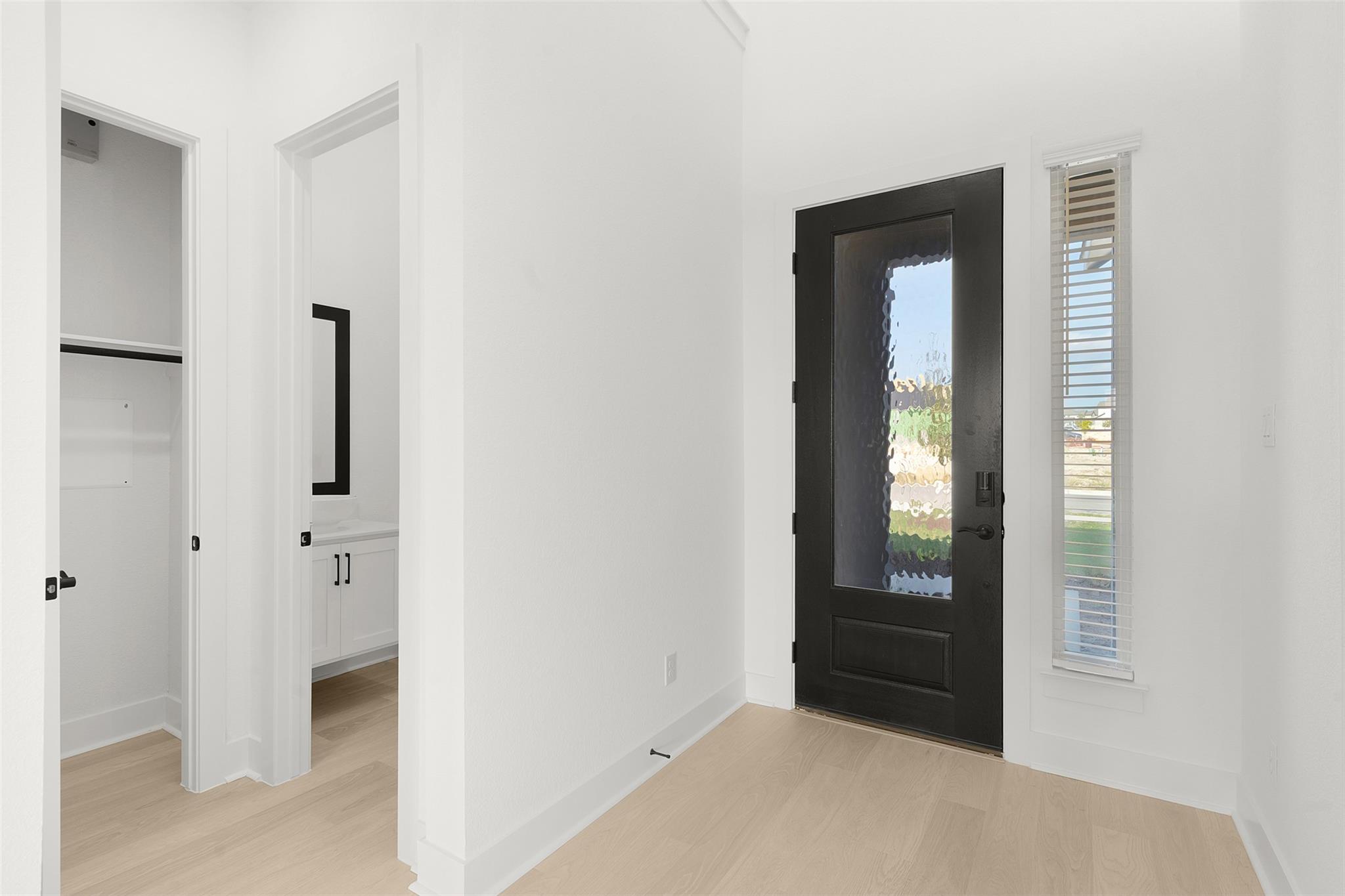 108 Slater Ct, Liberty Hill, TX 78642