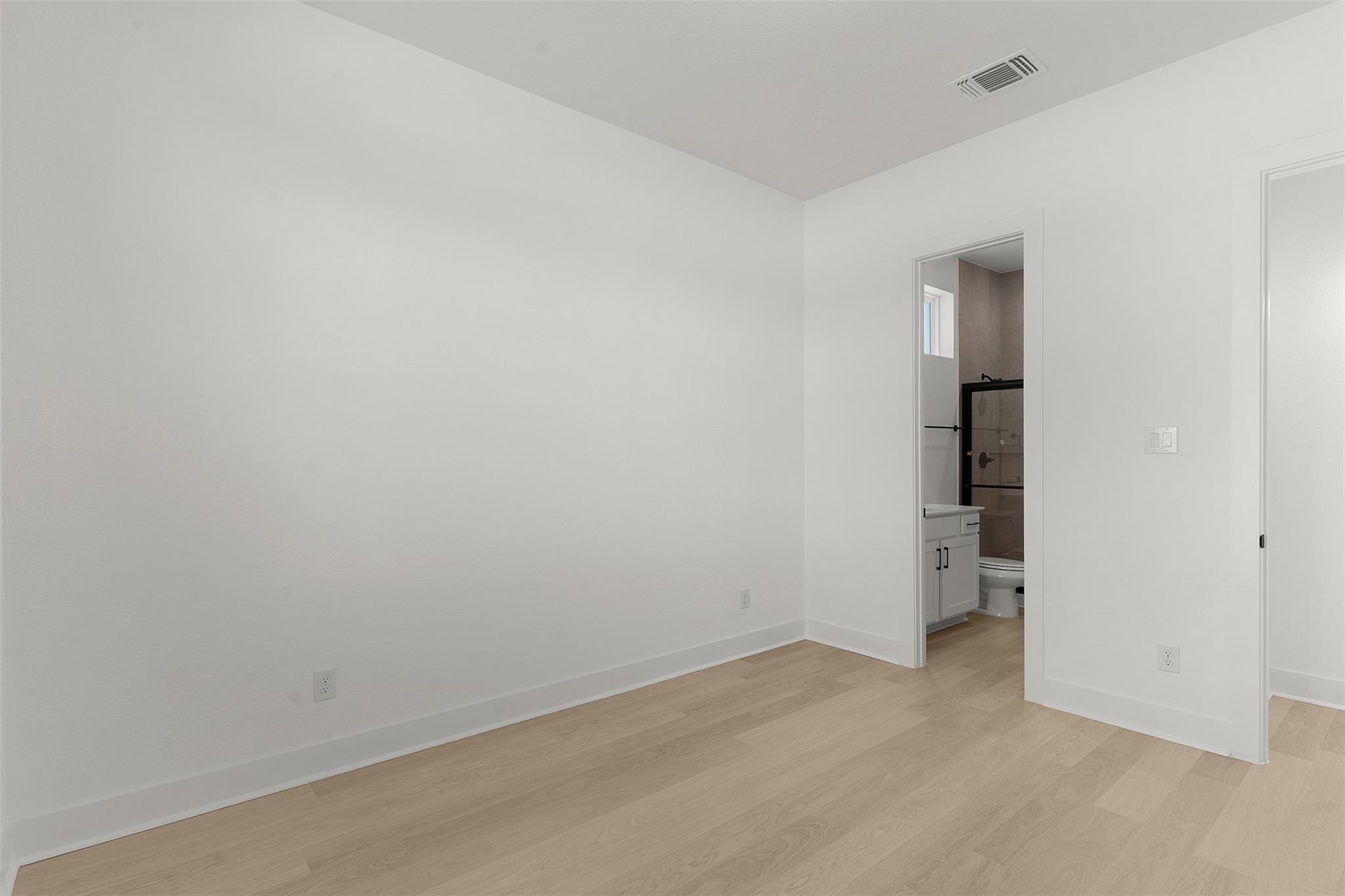 108 Slater Ct, Liberty Hill, TX 78642