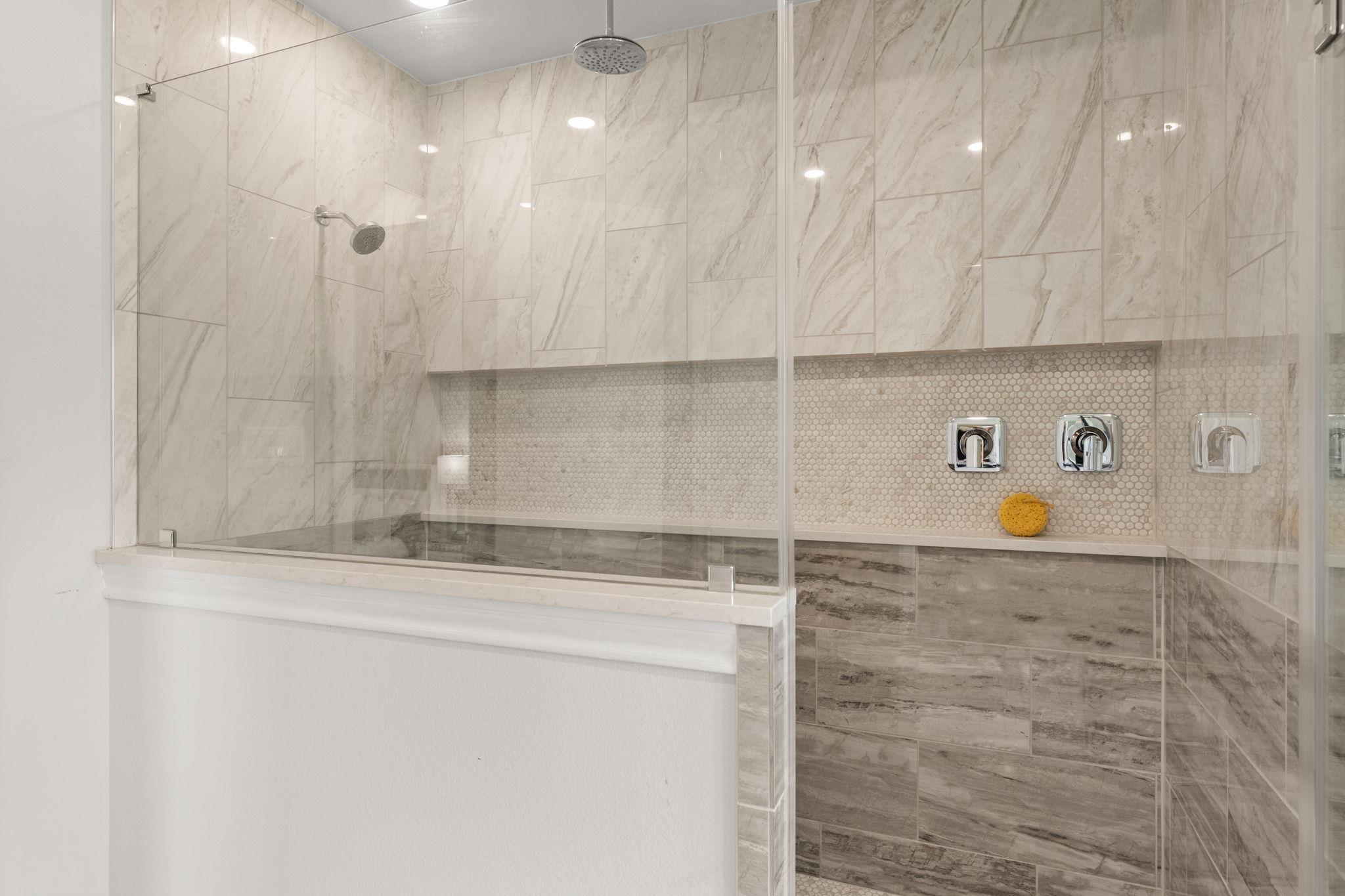 705 Spicewood Trails Dr, Spicewood, TX 78669