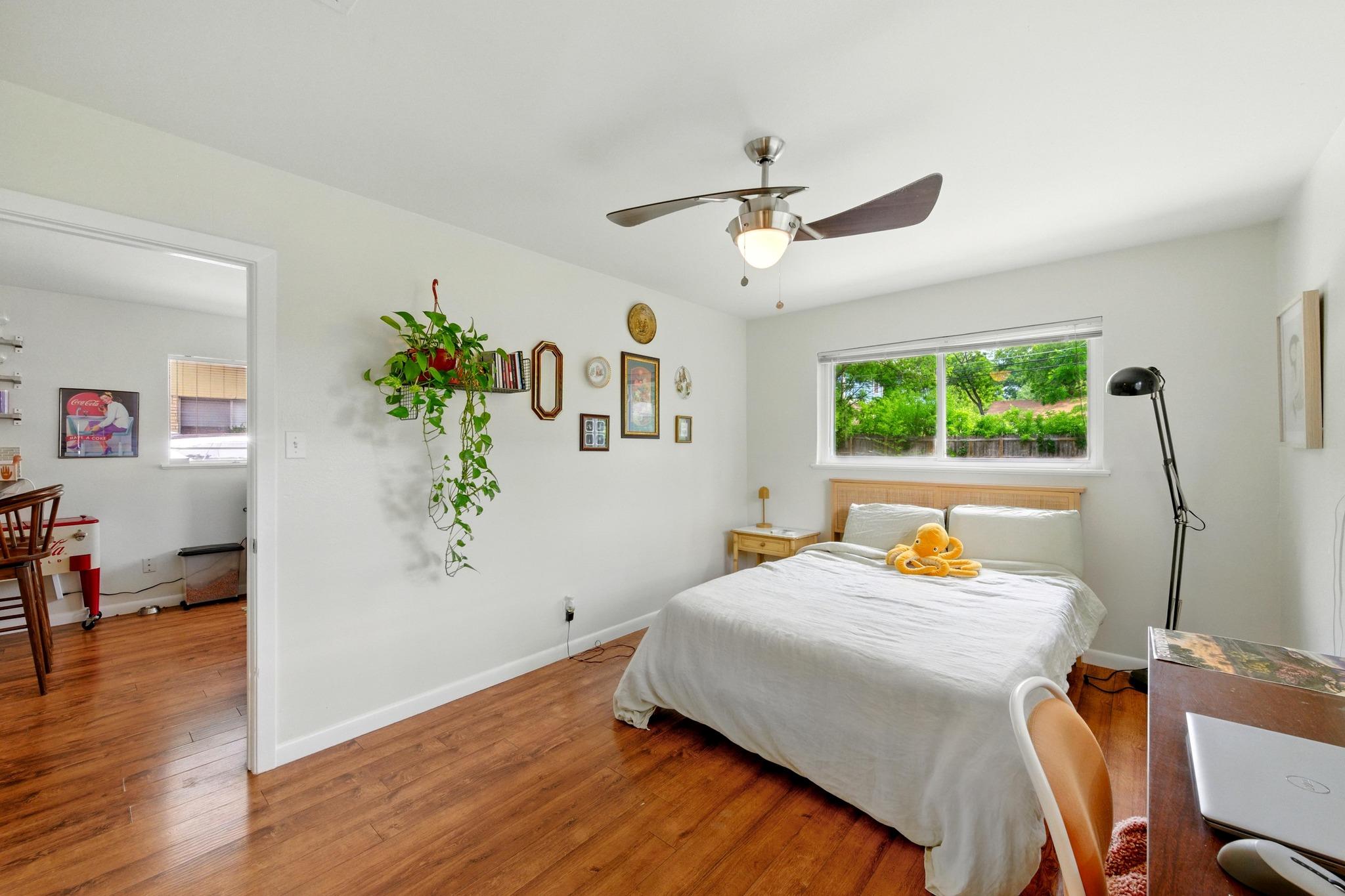 606 W North Loop Blvd, Austin, TX 78751