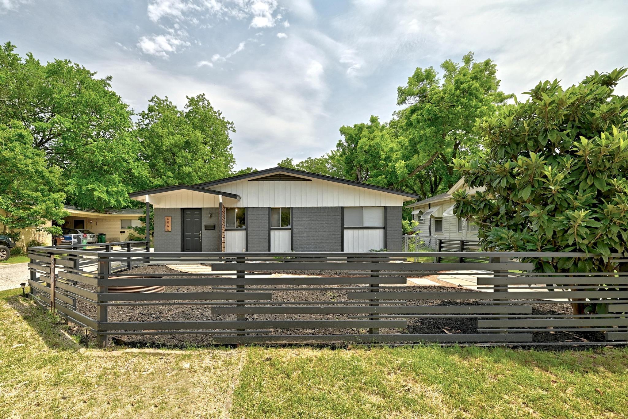 606 W North Loop Blvd, Austin, TX 78751